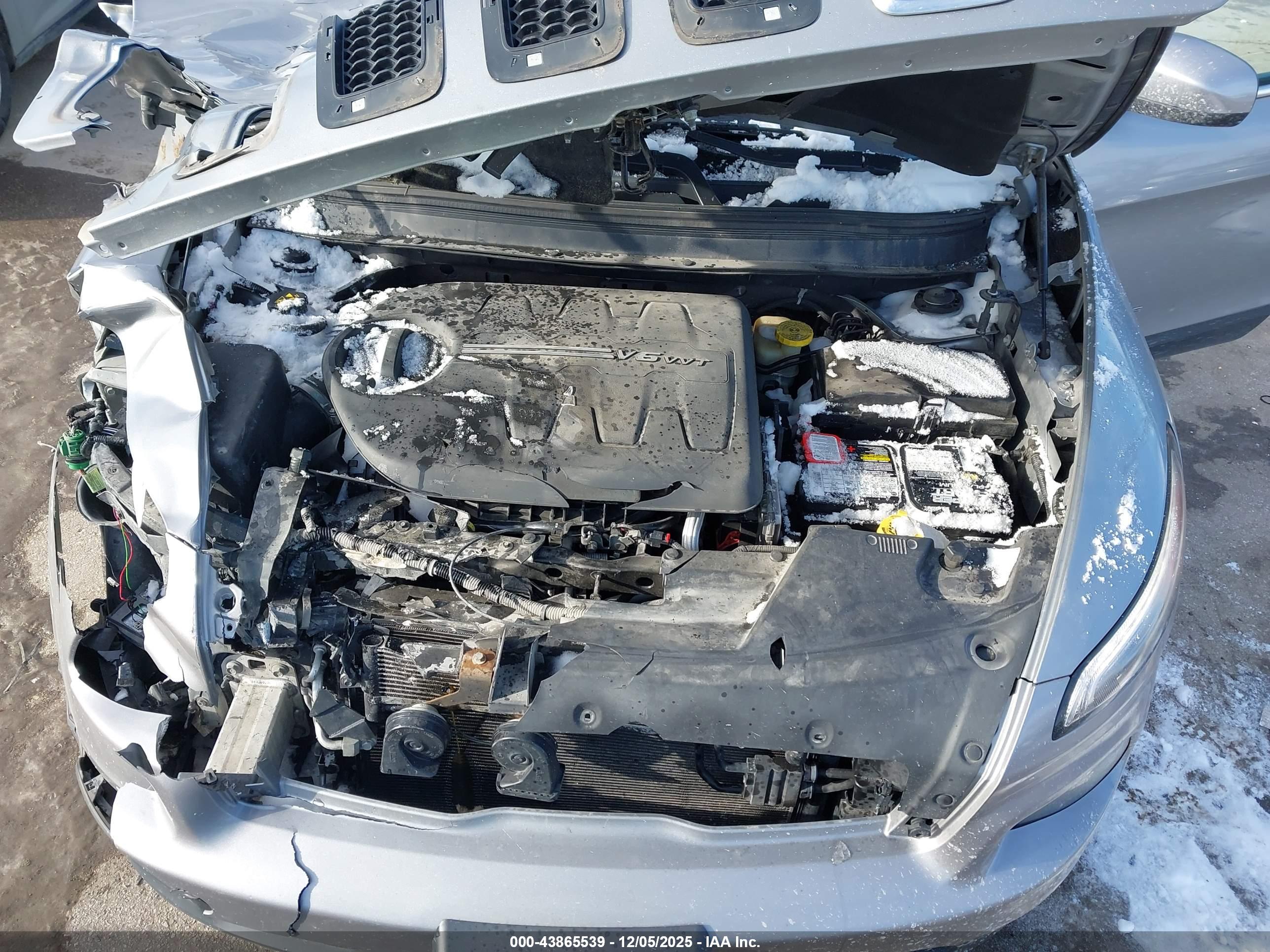 JEEP CHEROKEE image 10