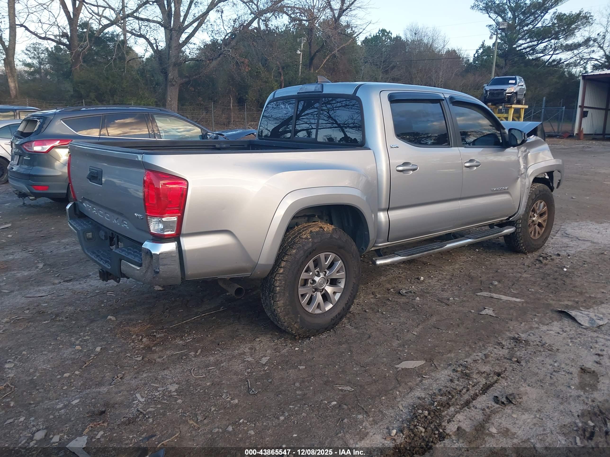 TOYOTA TACOMA image 4
