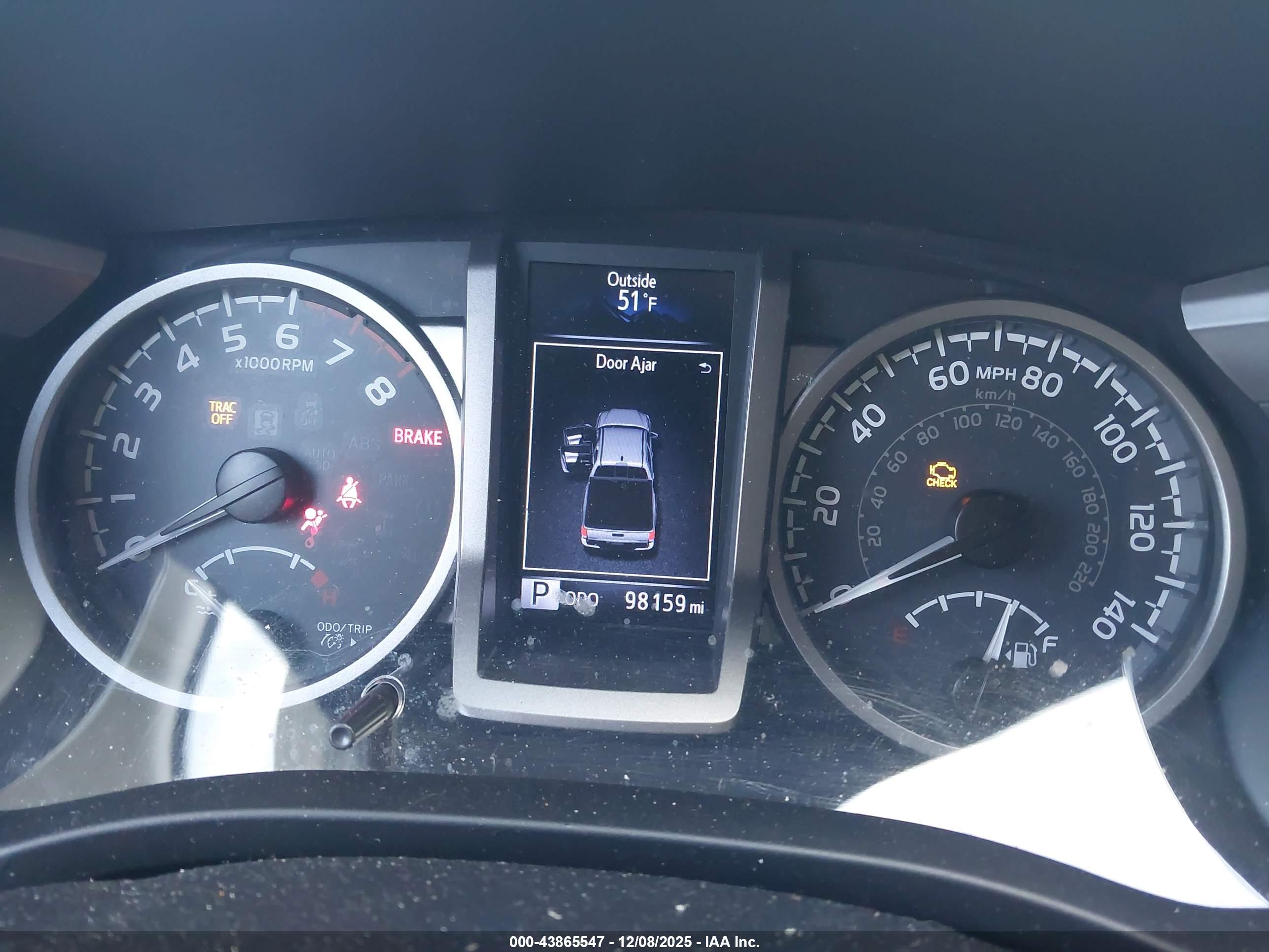 TOYOTA TACOMA image 7