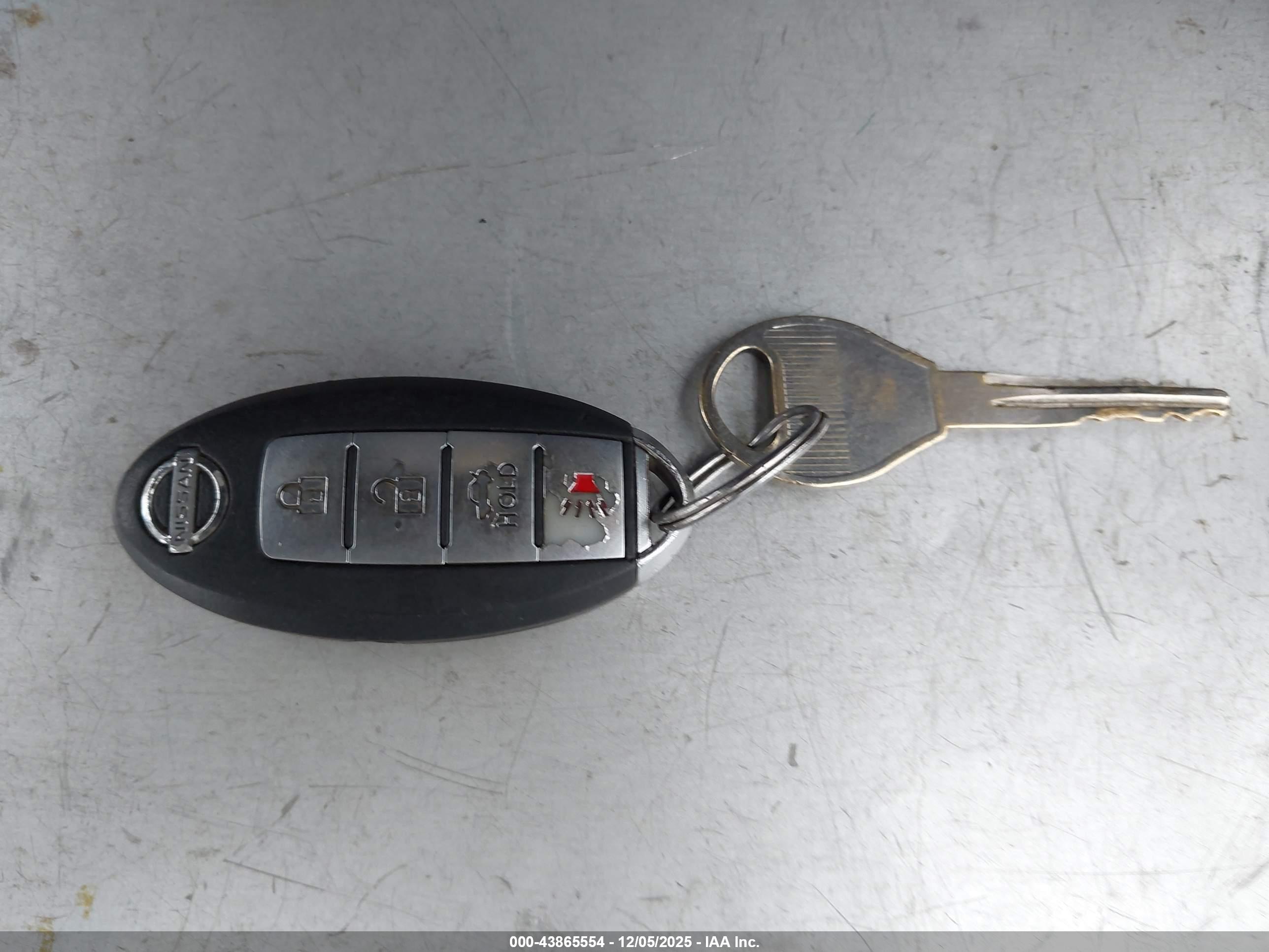 NISSAN 370Z image 11