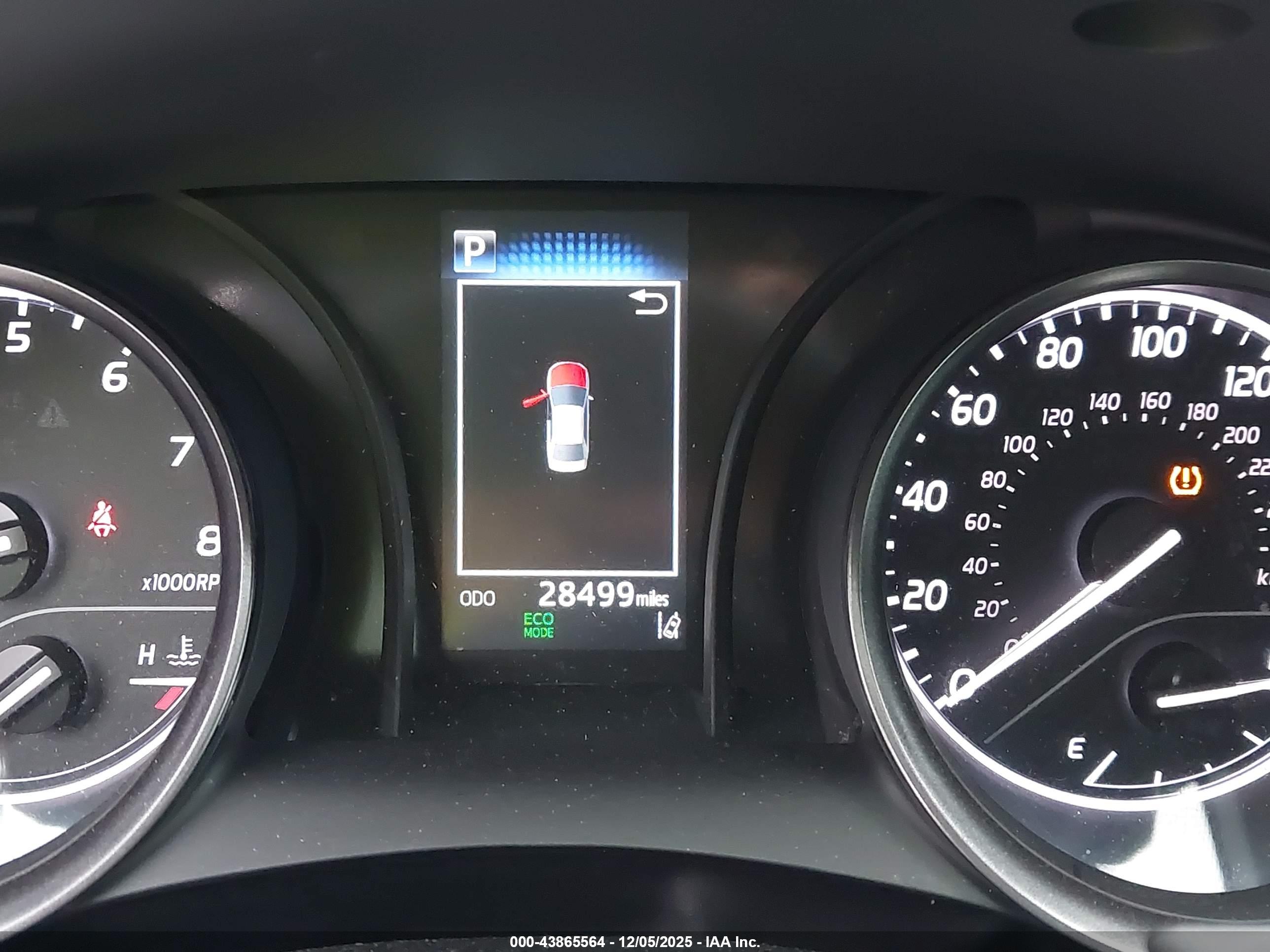 TOYOTA CAMRY image 7