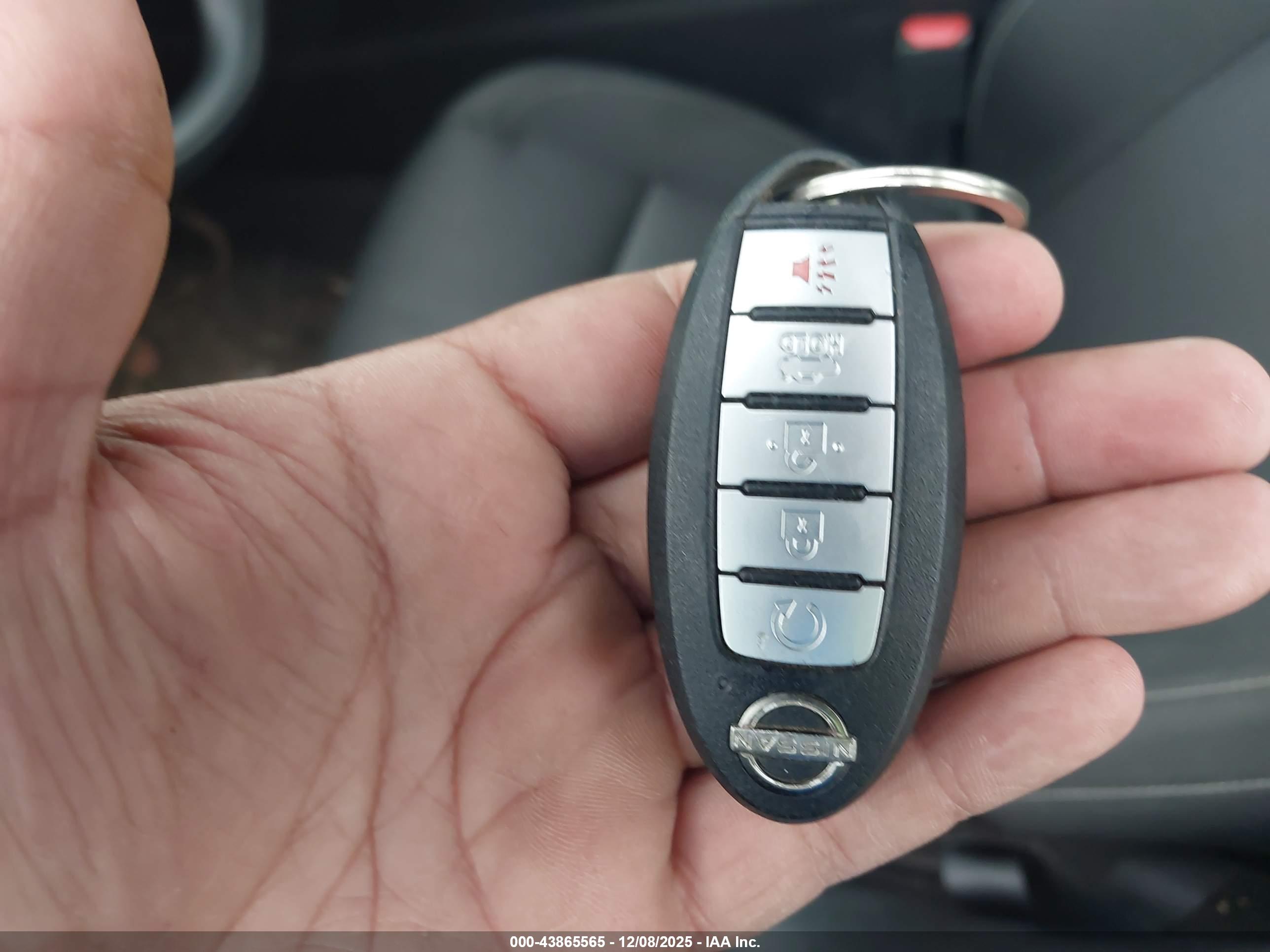 NISSAN ALTIMA image 11