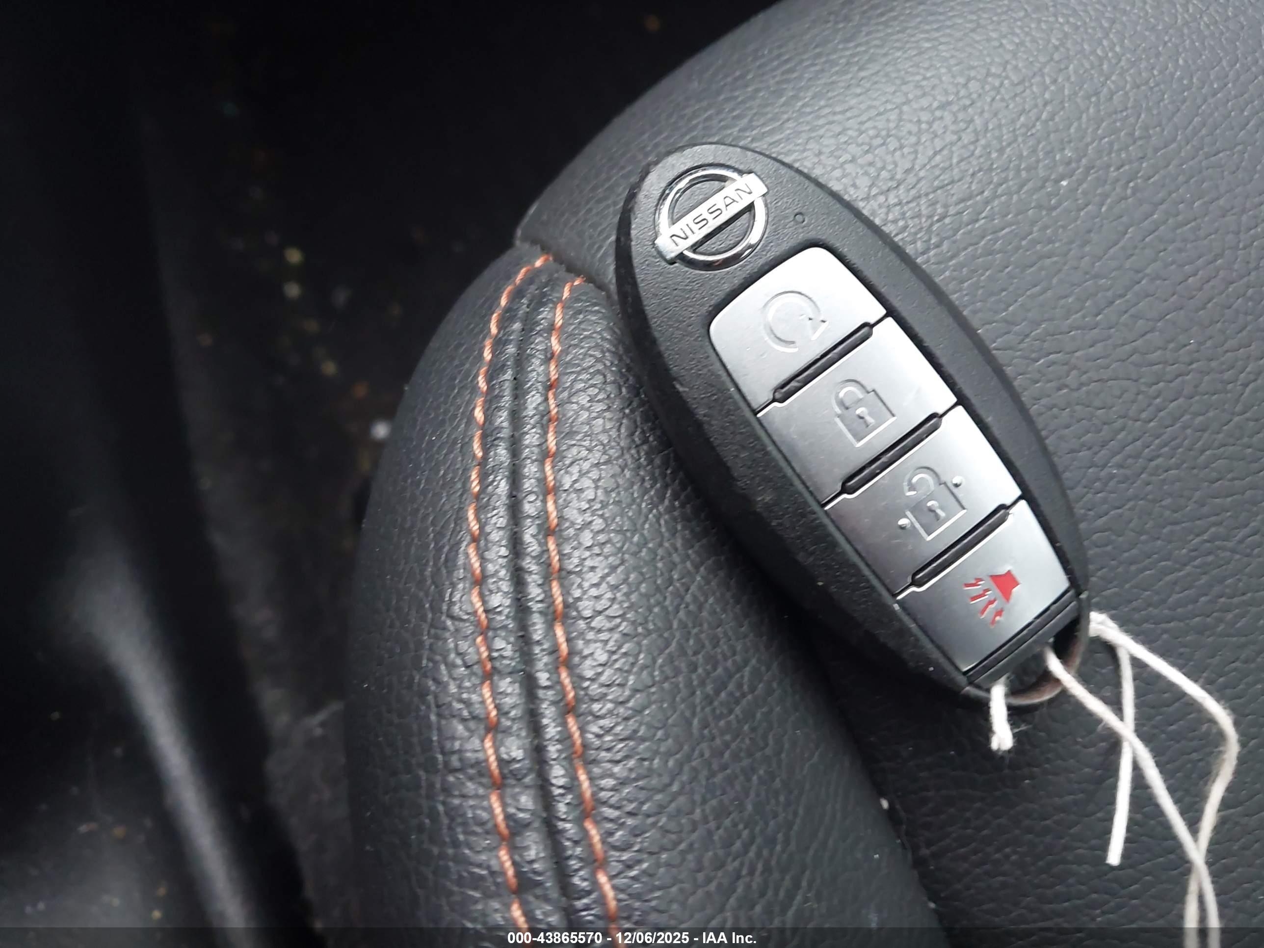 NISSAN KICKS image 11