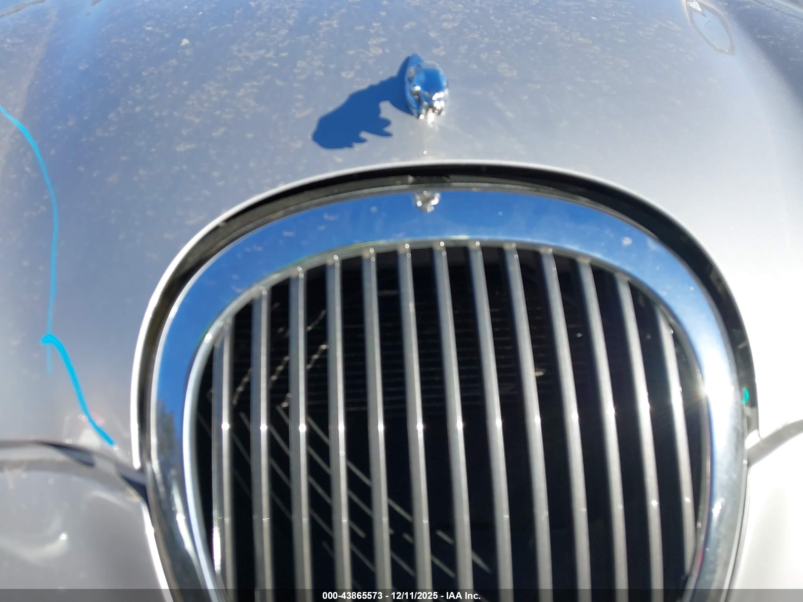 JAGUAR S-TYPE image 10