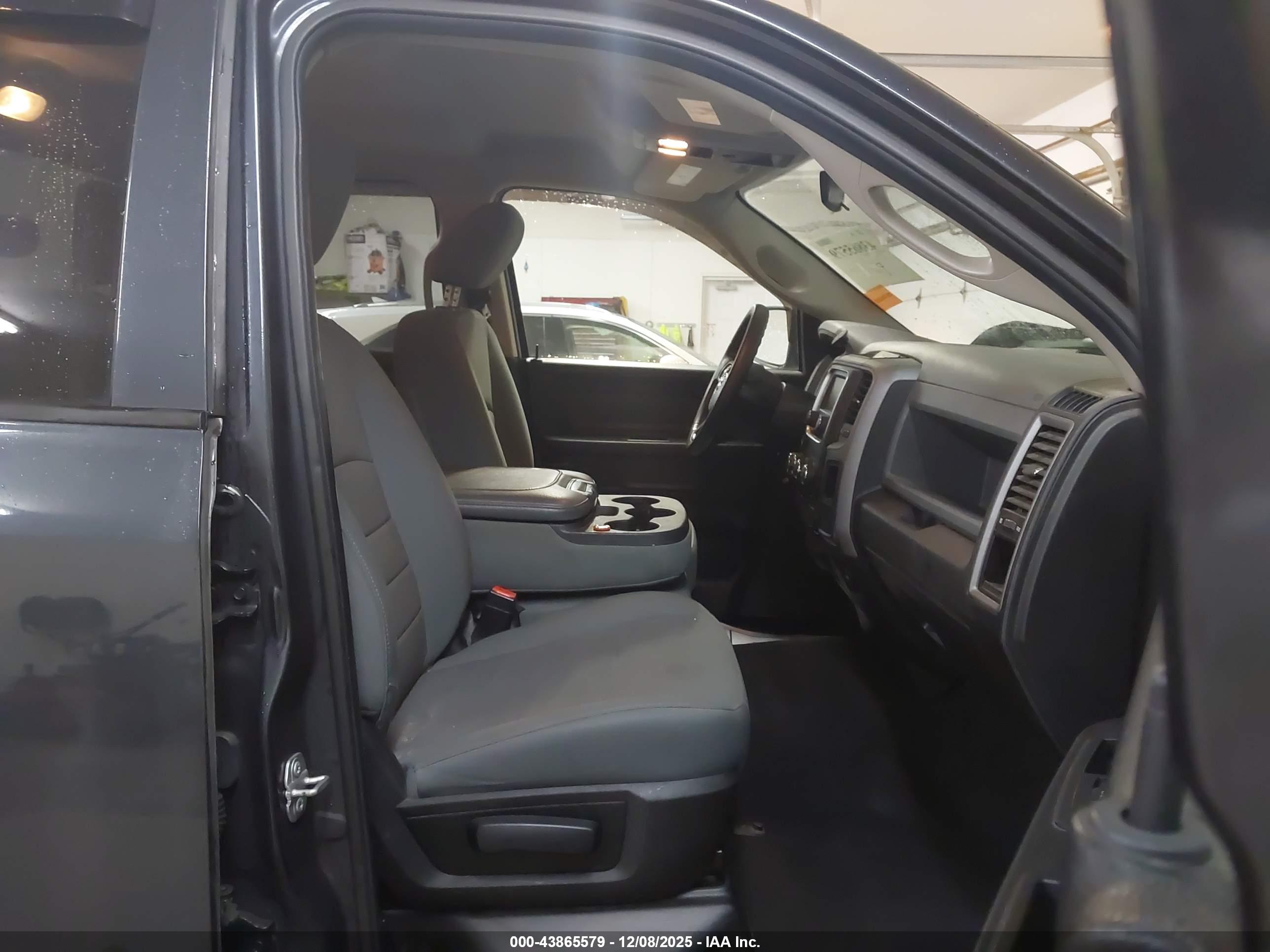 RAM 1500 image 5