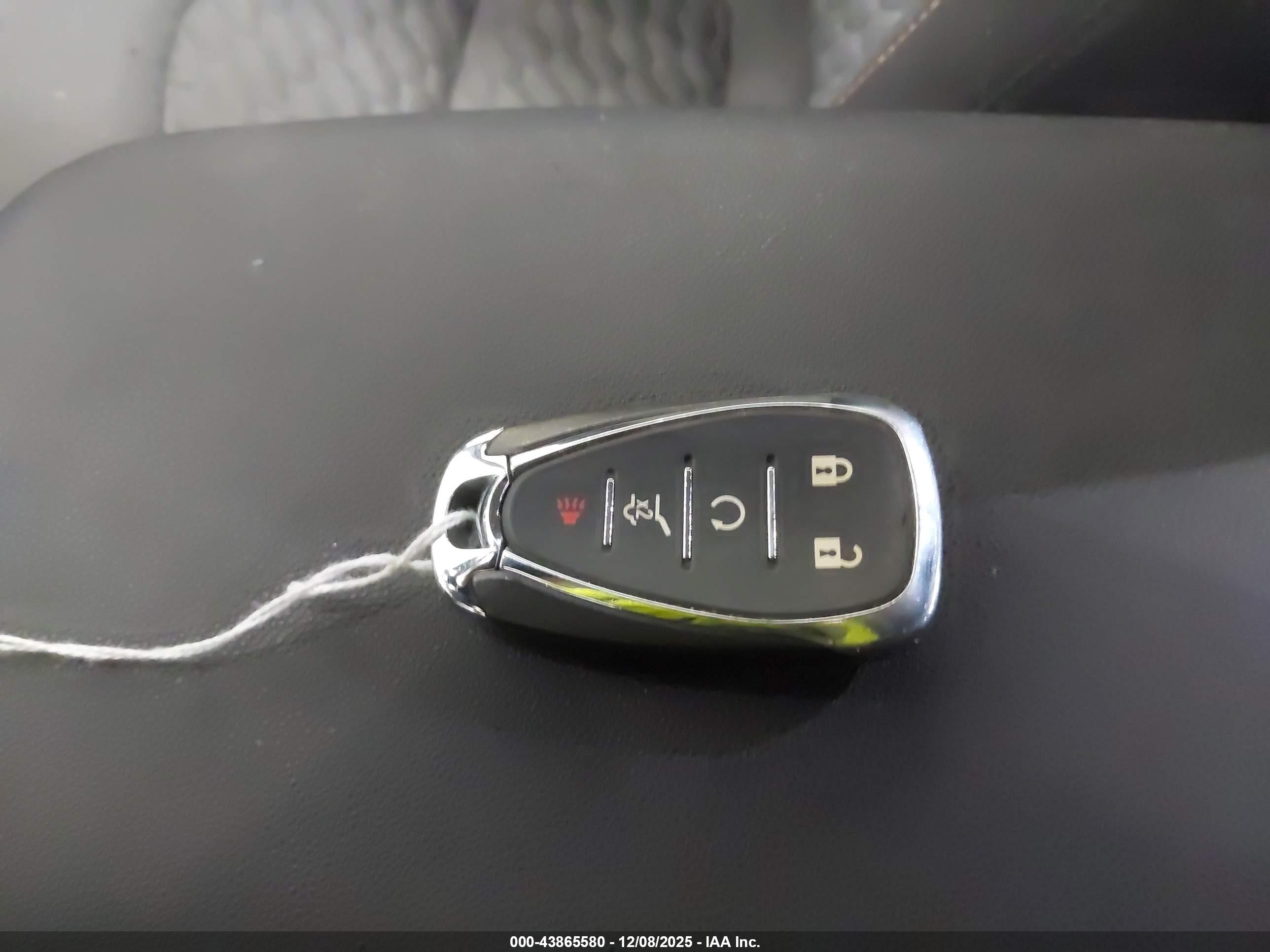 CHEVROLET EQUINOX image 11