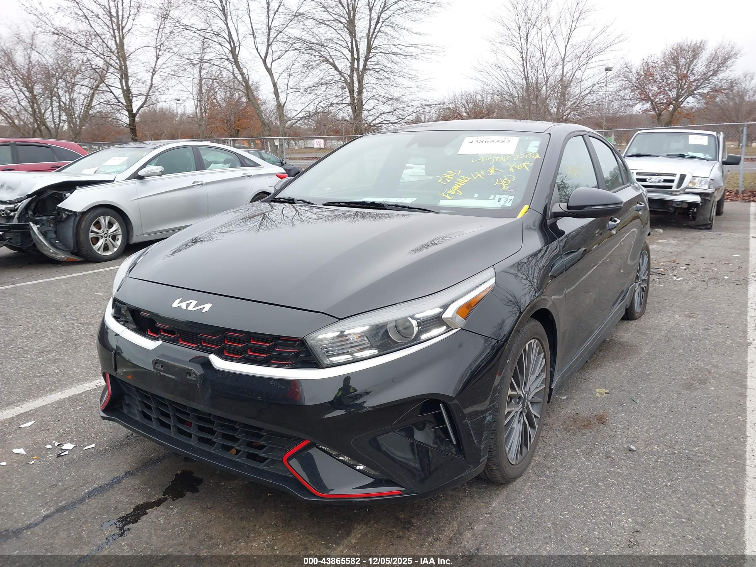 KIA FORTE image 2