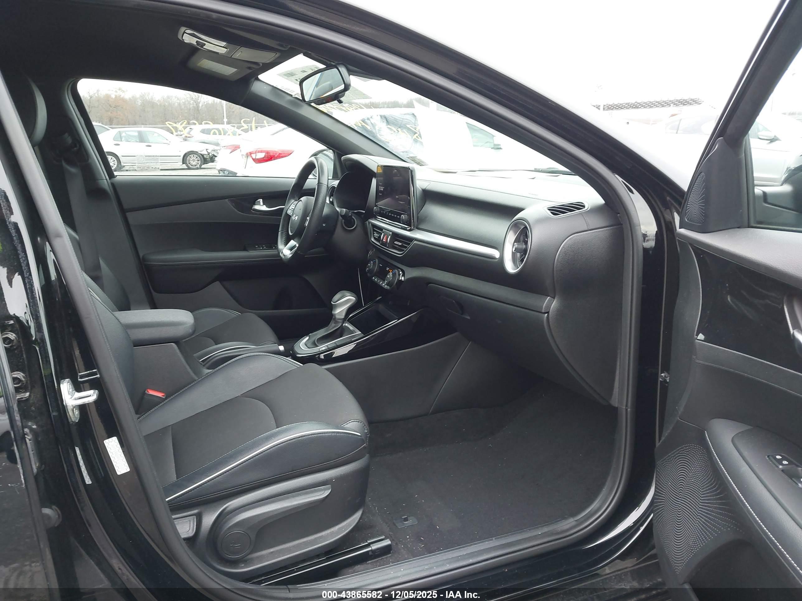 KIA FORTE image 5