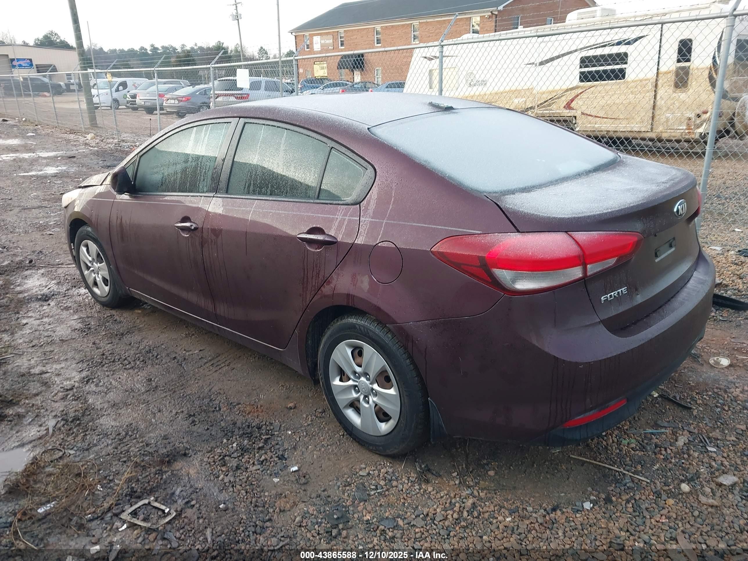 KIA FORTE image 3