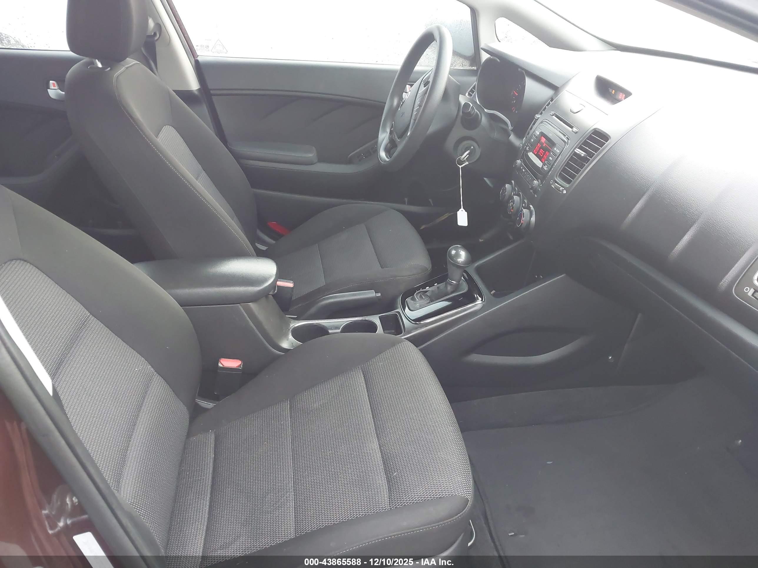 KIA FORTE image 5