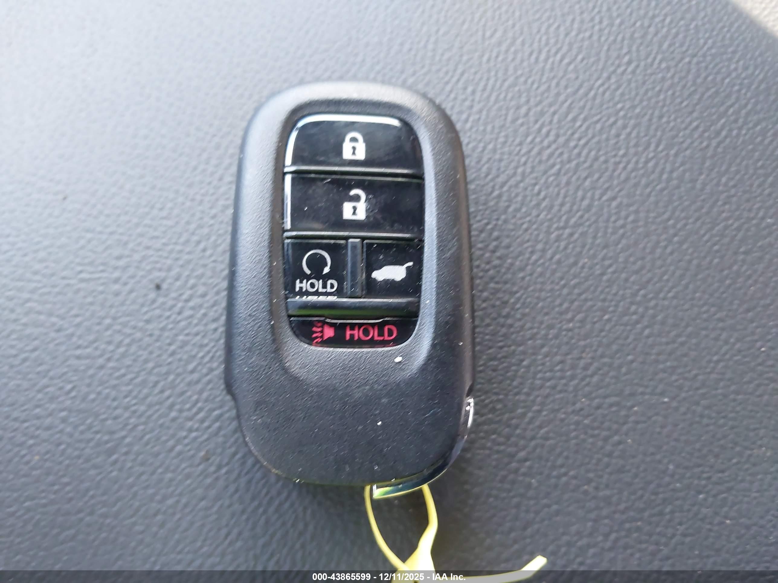 HONDA CR-V image 11