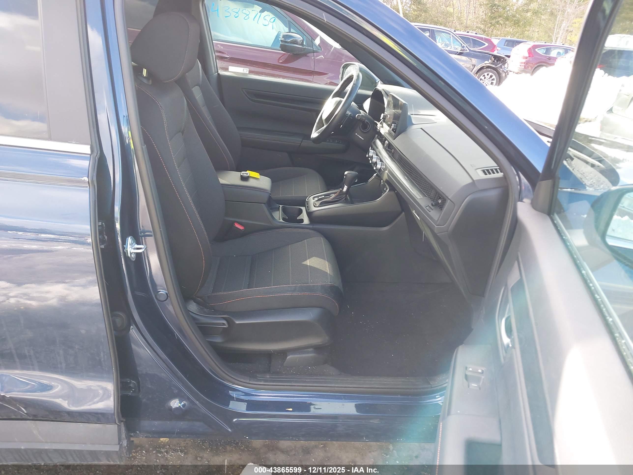HONDA CR-V image 5