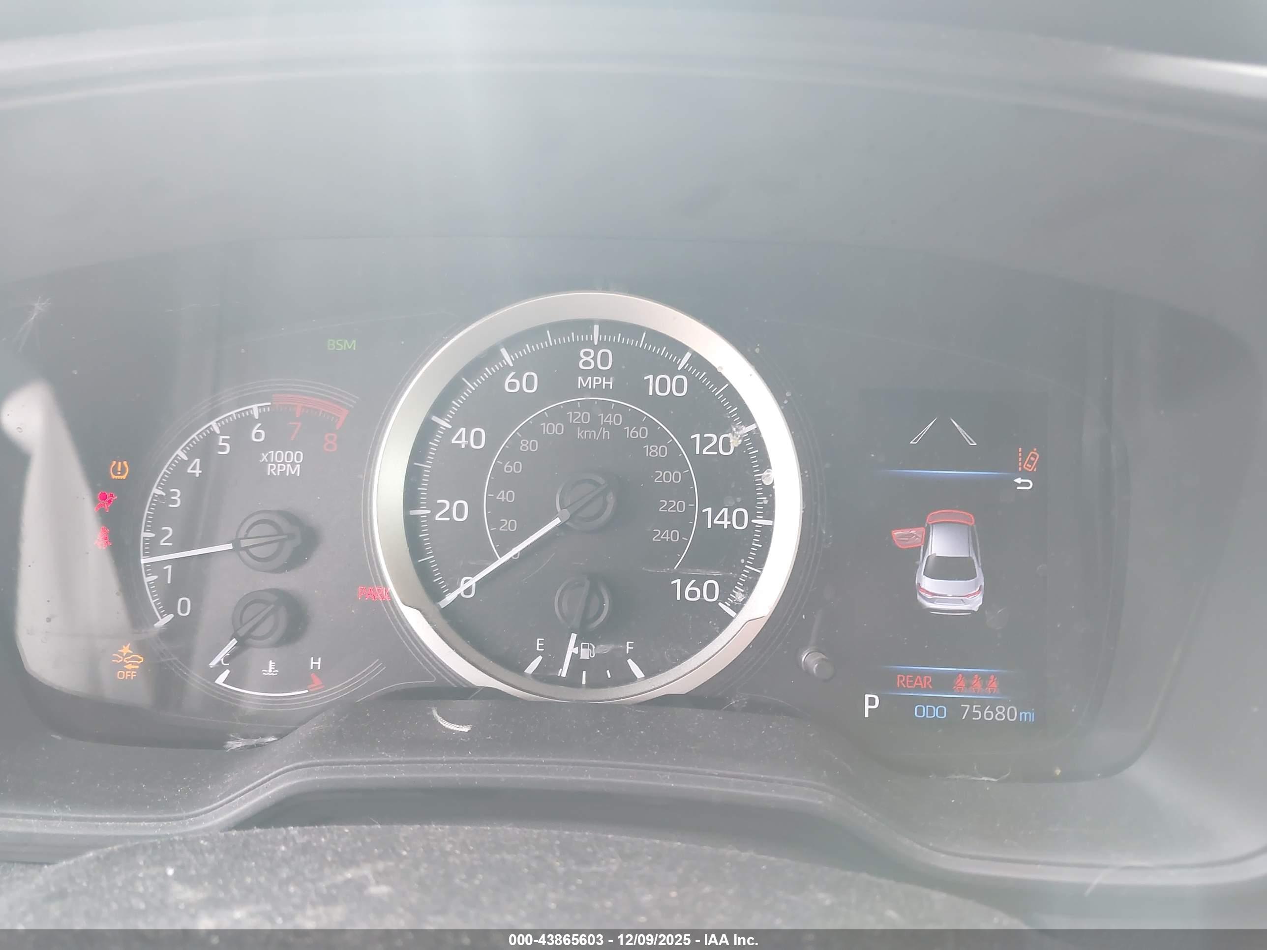TOYOTA COROLLA image 7