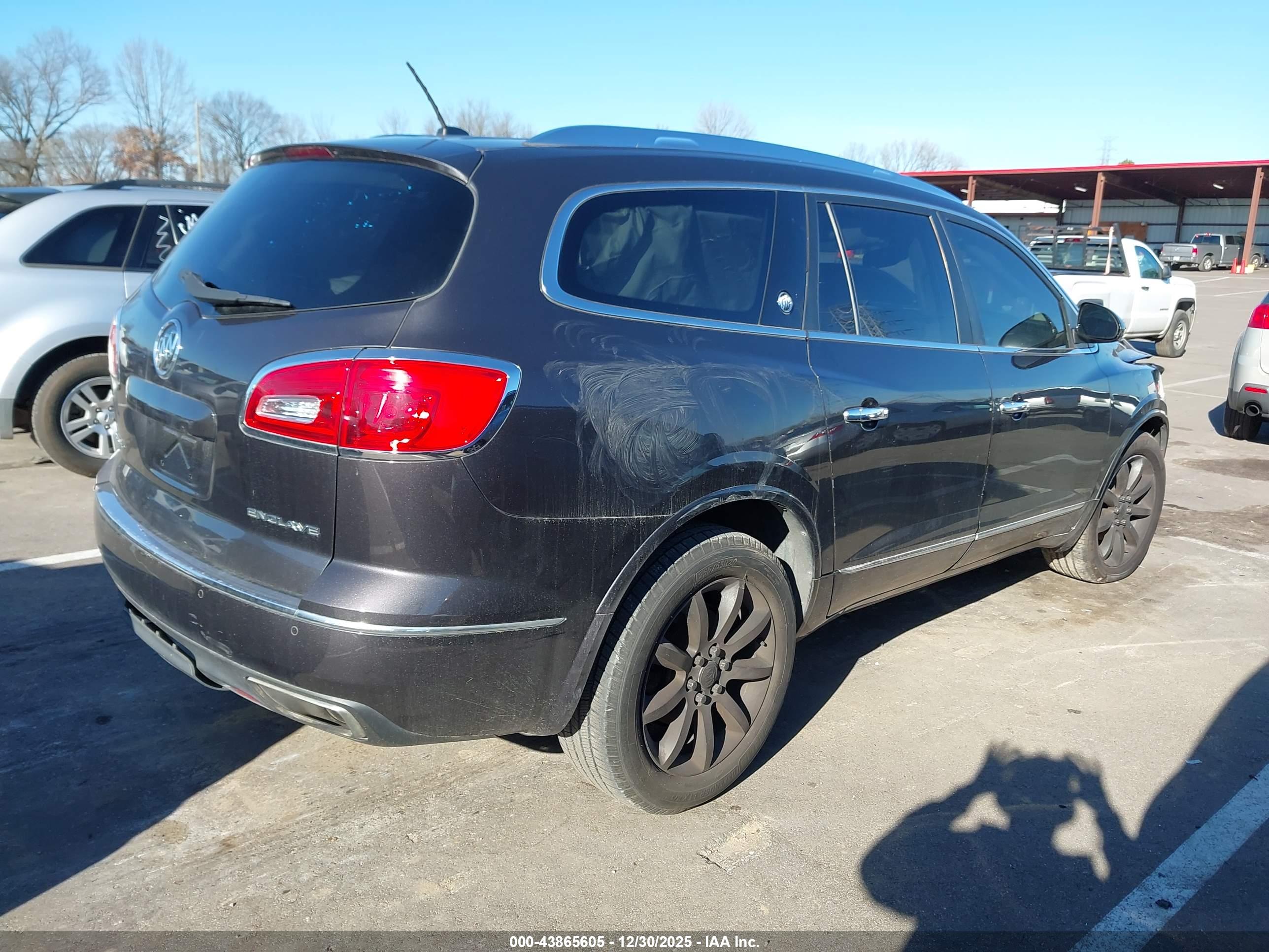 BUICK ENCLAVE image 4