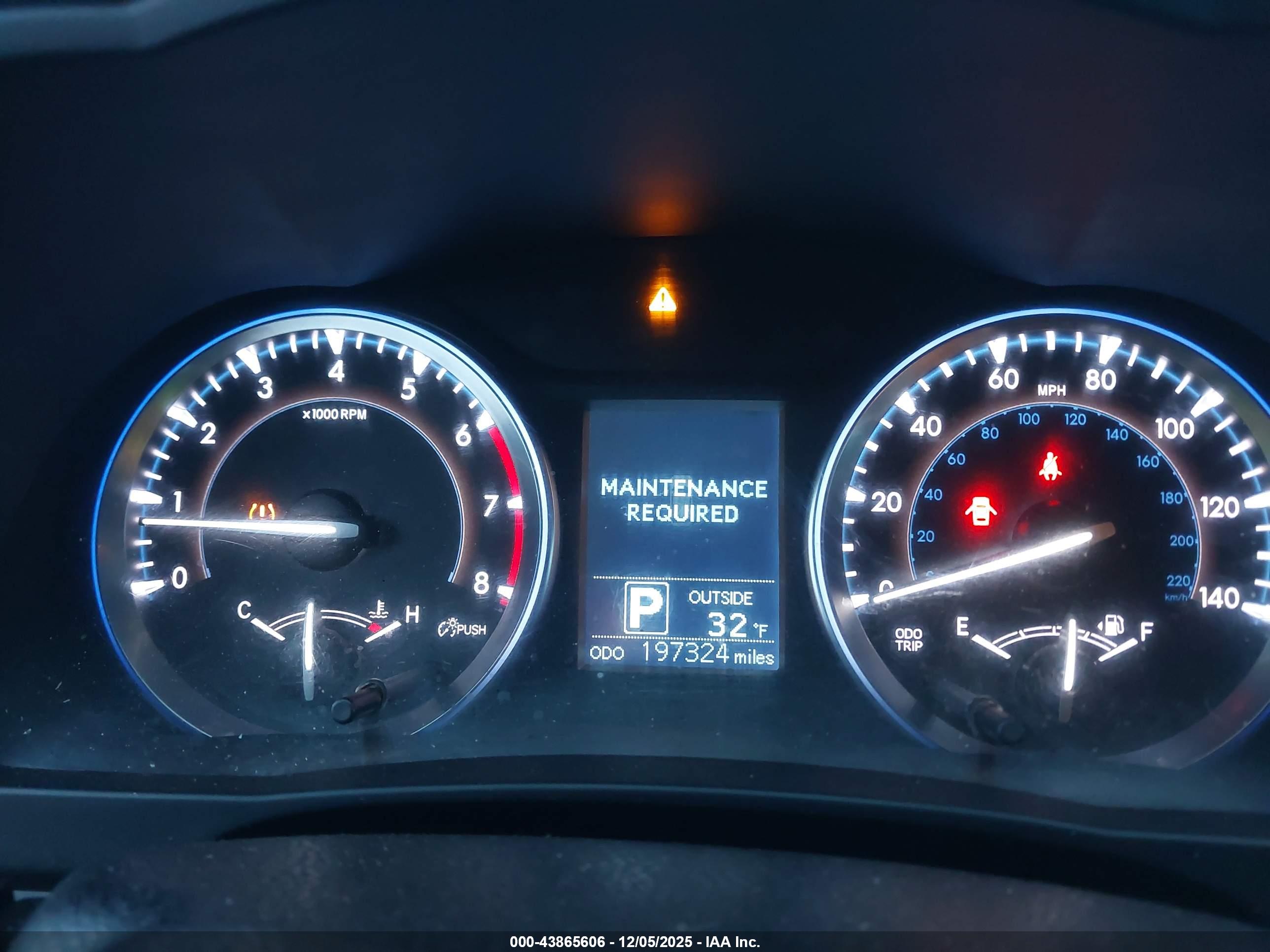 TOYOTA HIGHLANDER image 7