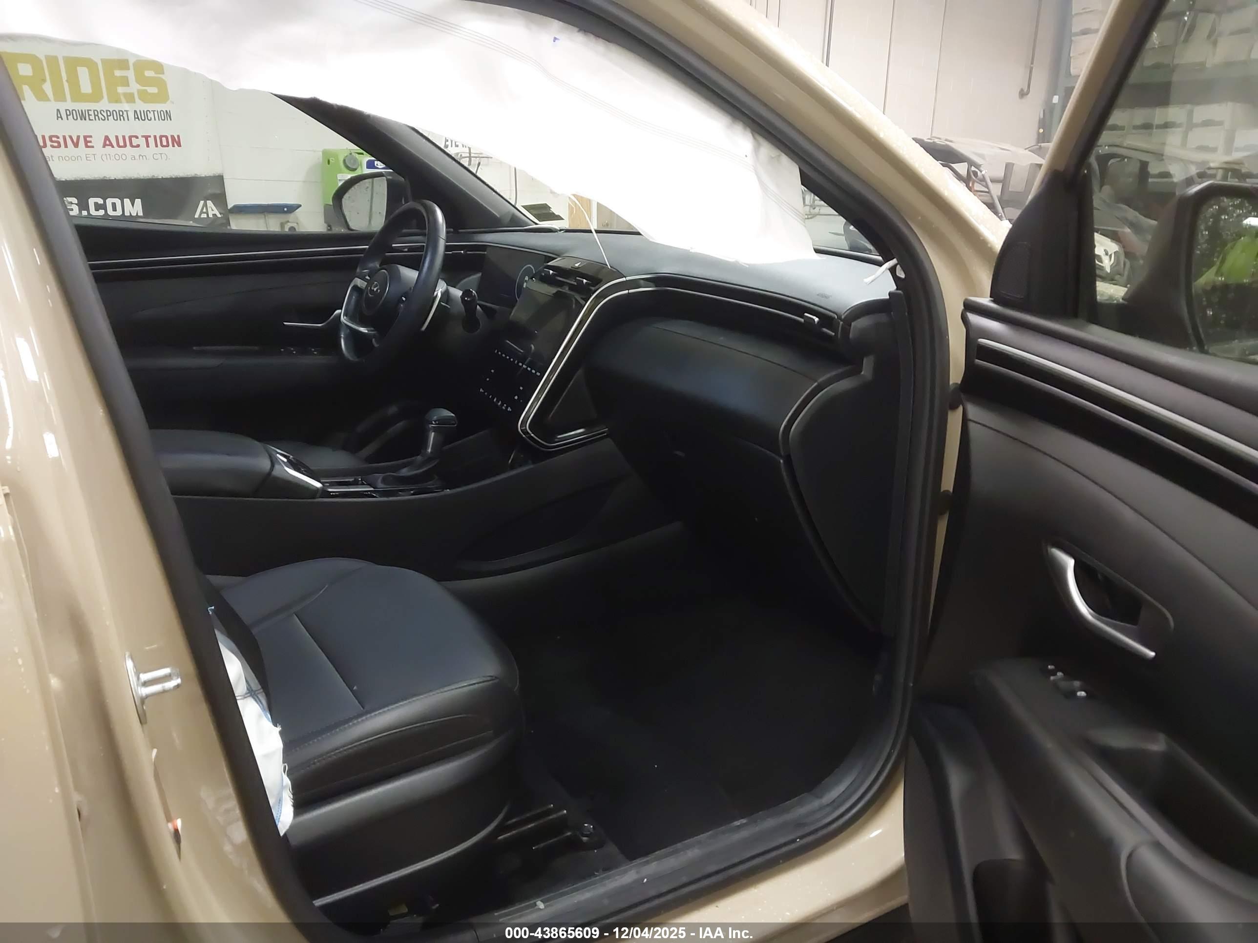 HYUNDAI SANTA image 5
