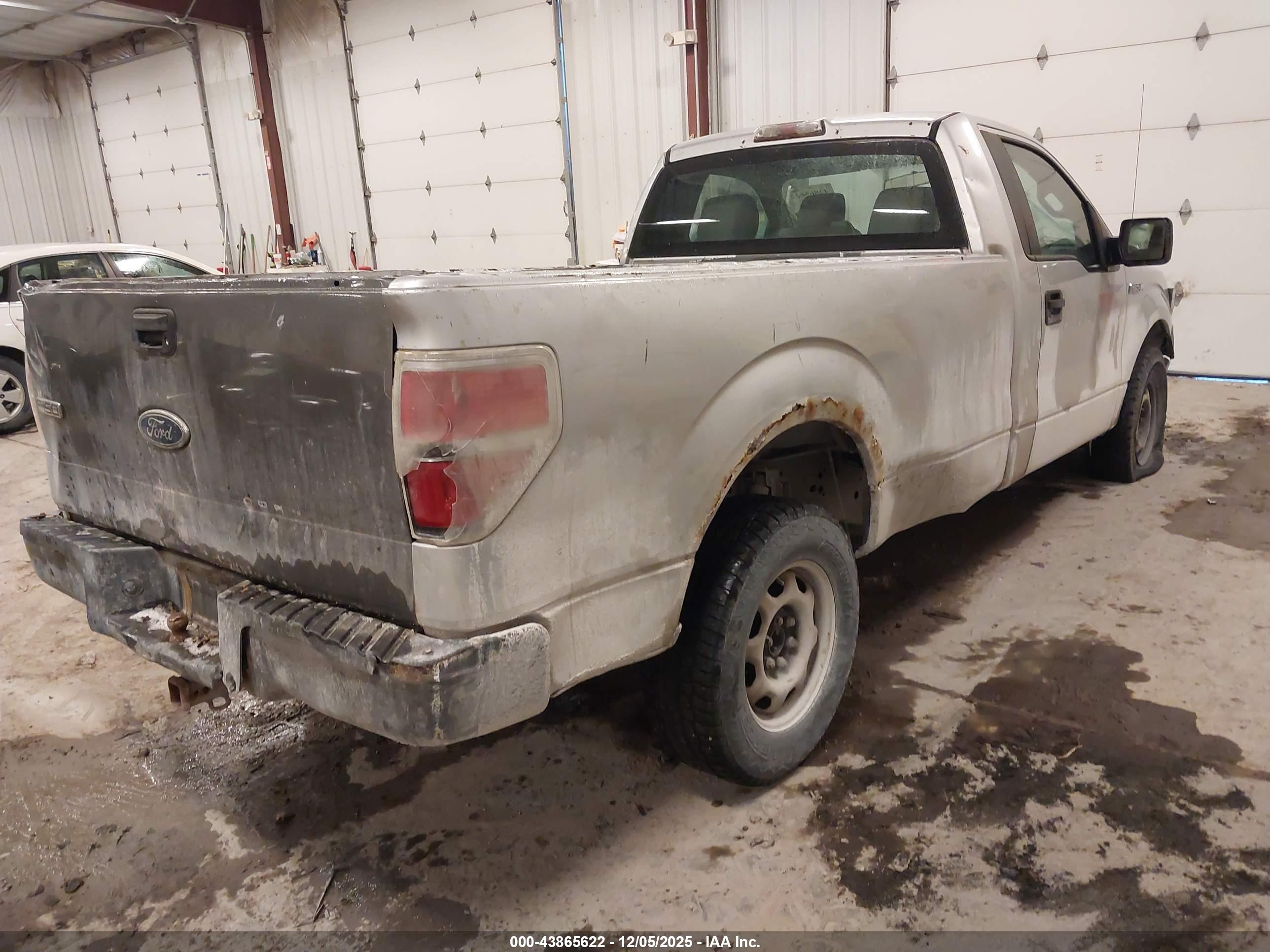 FORD F-150 image 4