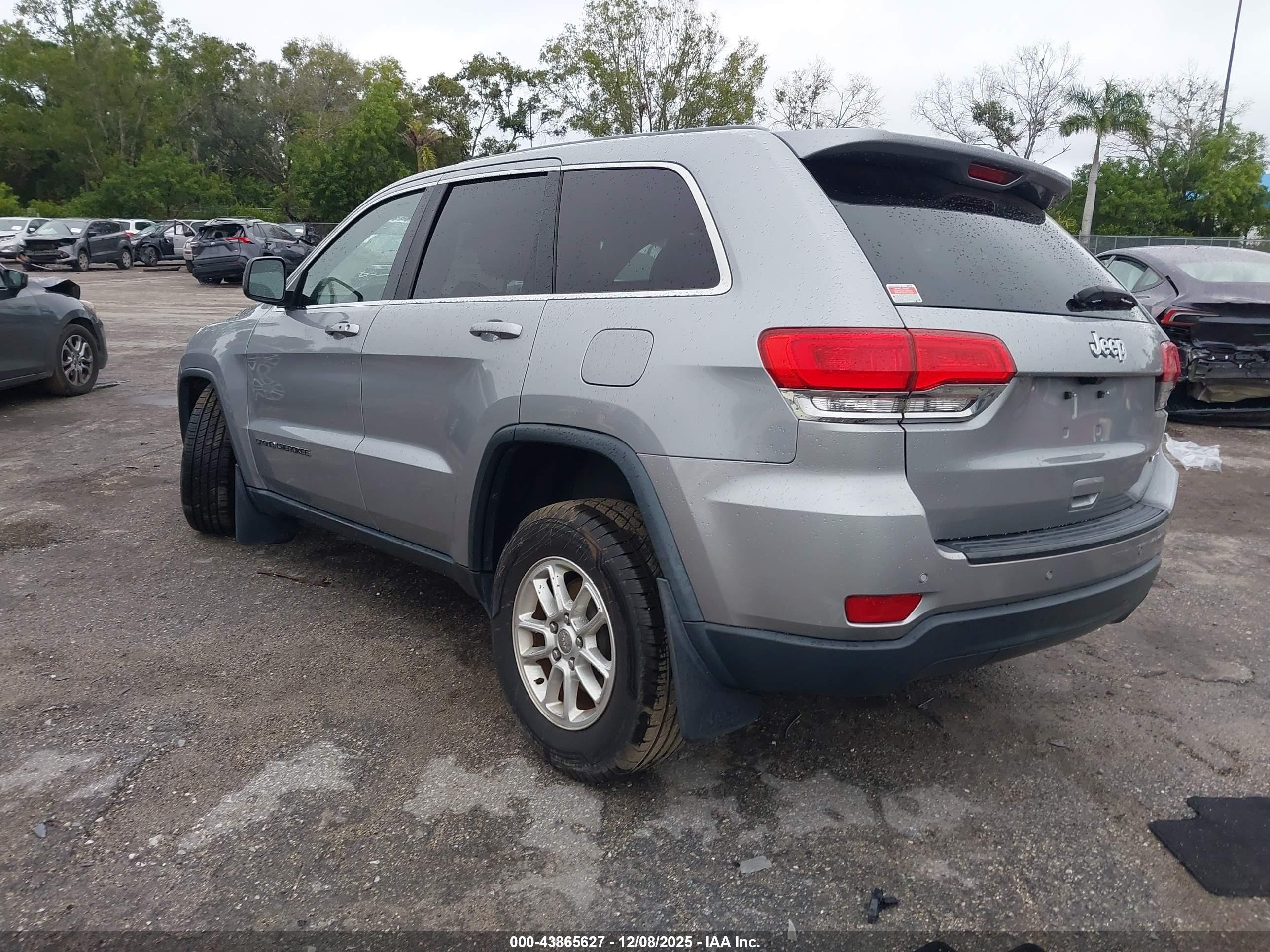 JEEP GRAND image 3