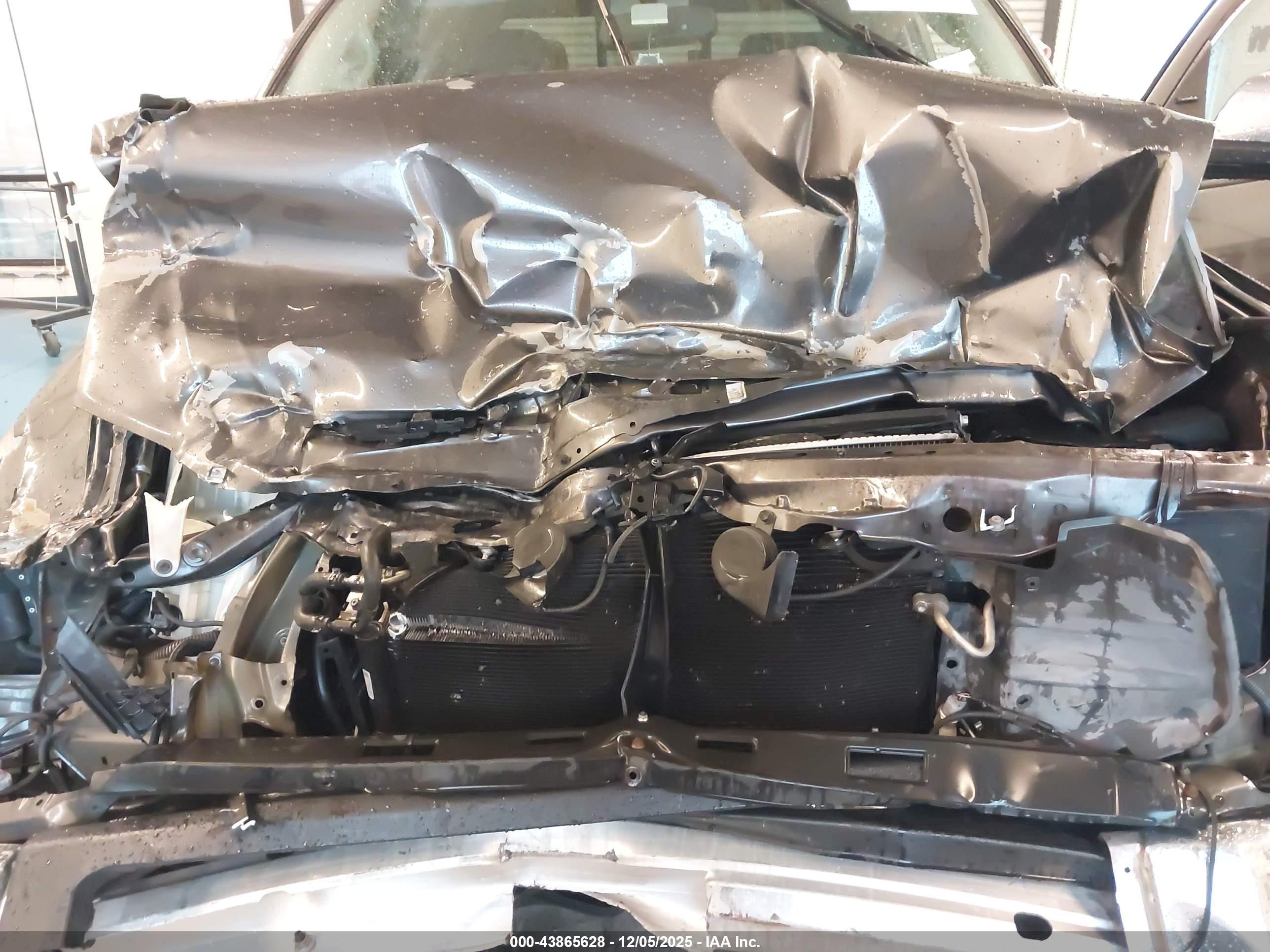 TOYOTA TUNDRA image 10