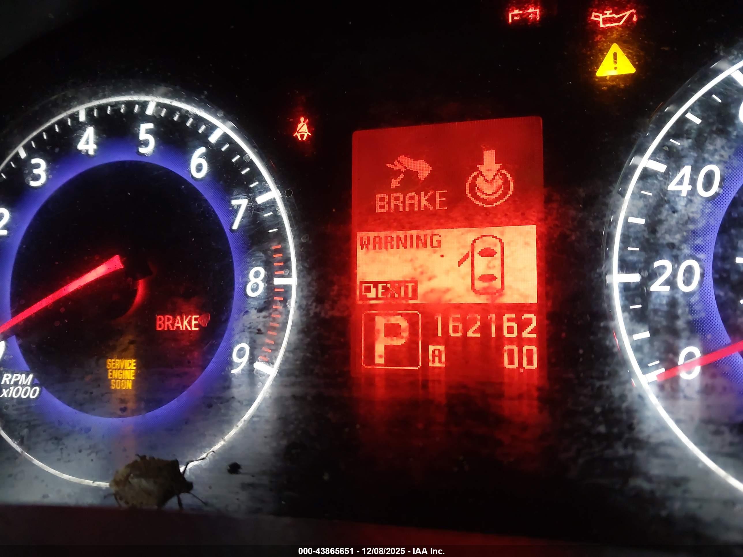INFINITI G37 image 7