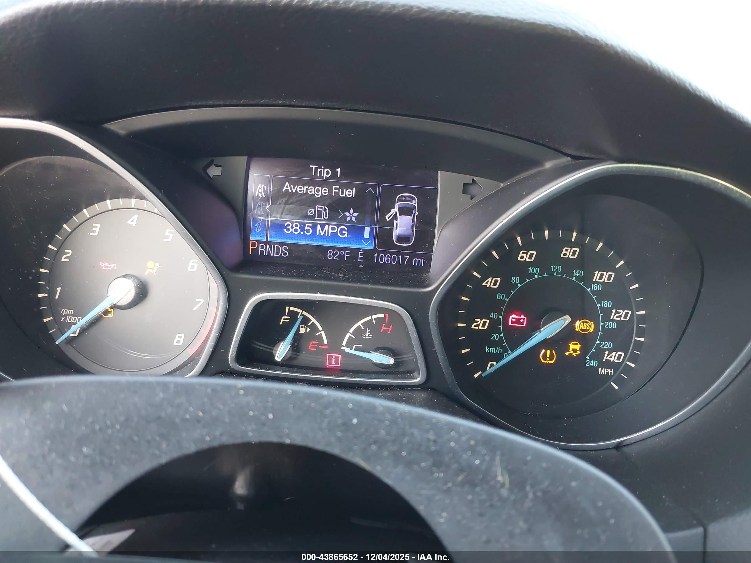 FORD FOCUS image 7