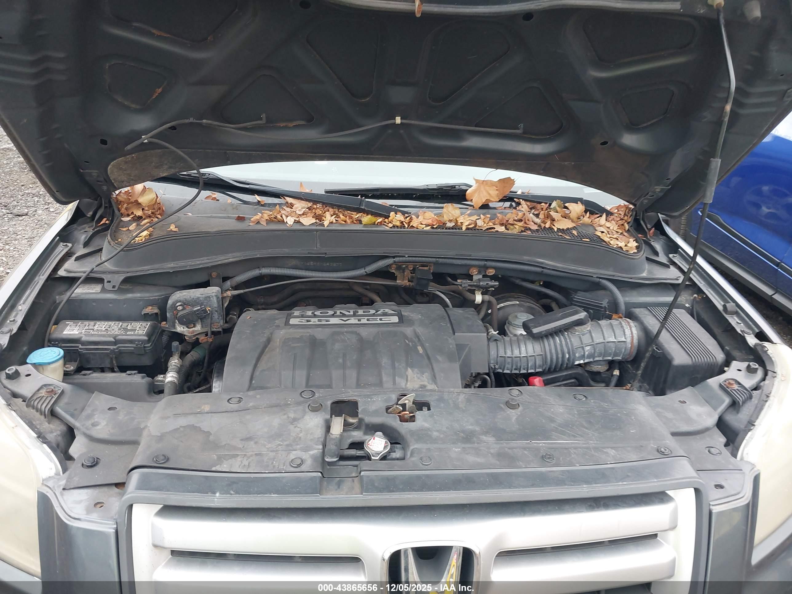HONDA PILOT image 10