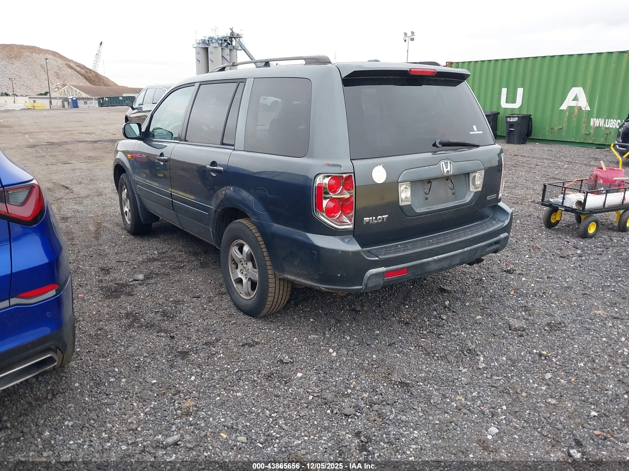 HONDA PILOT image 3