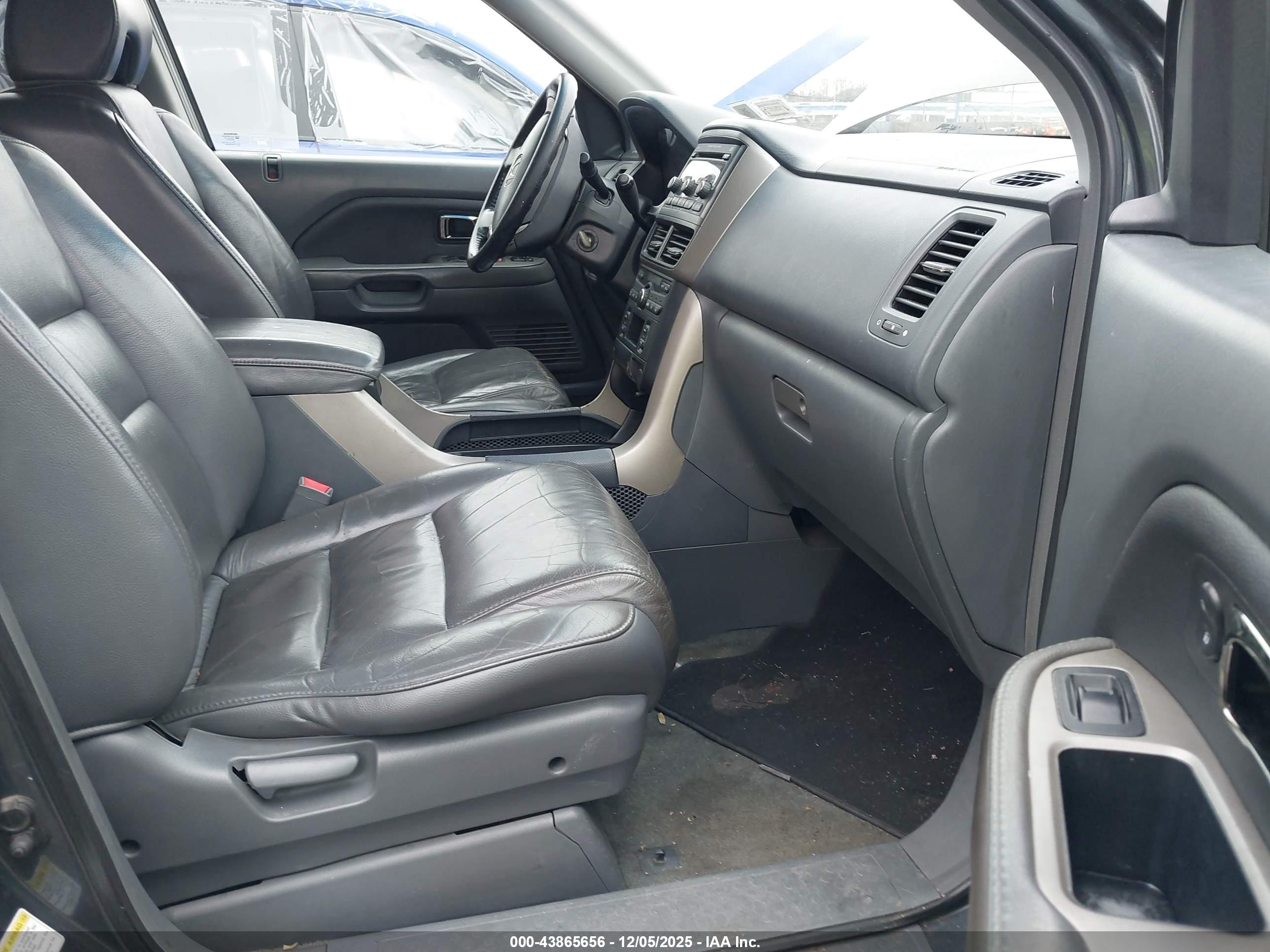 HONDA PILOT image 5