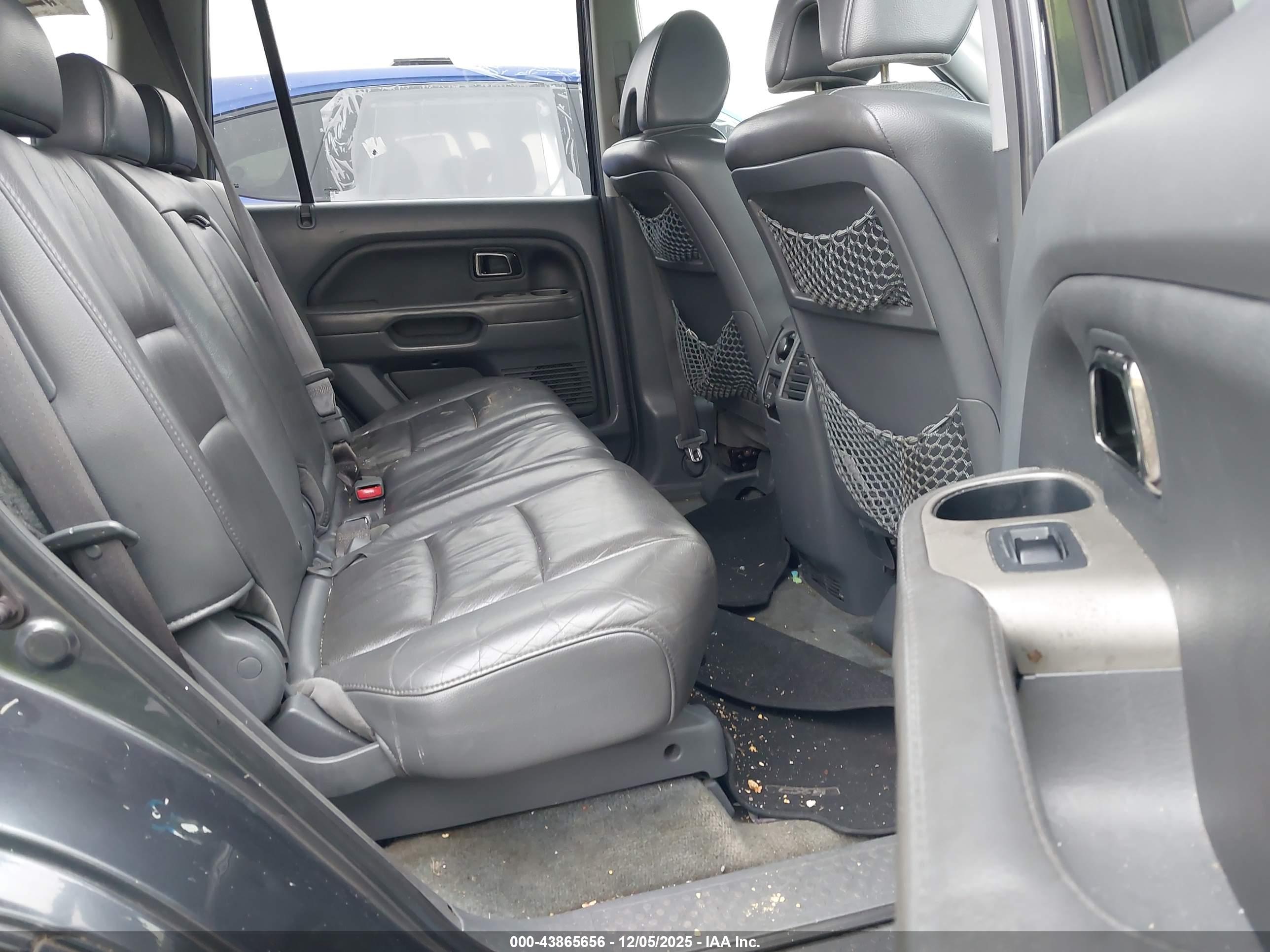 HONDA PILOT image 8
