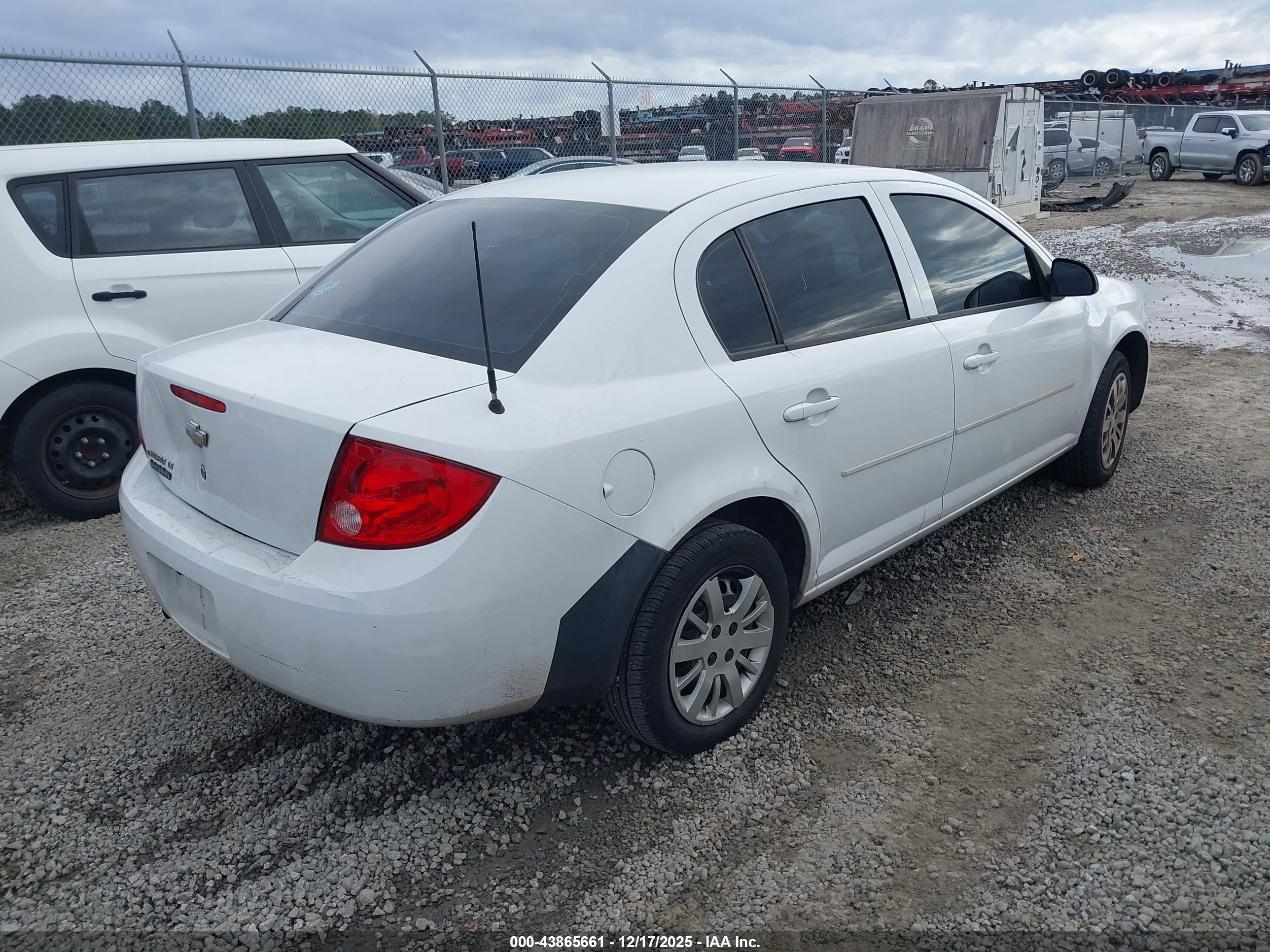 CHEVROLET COBALT image 4