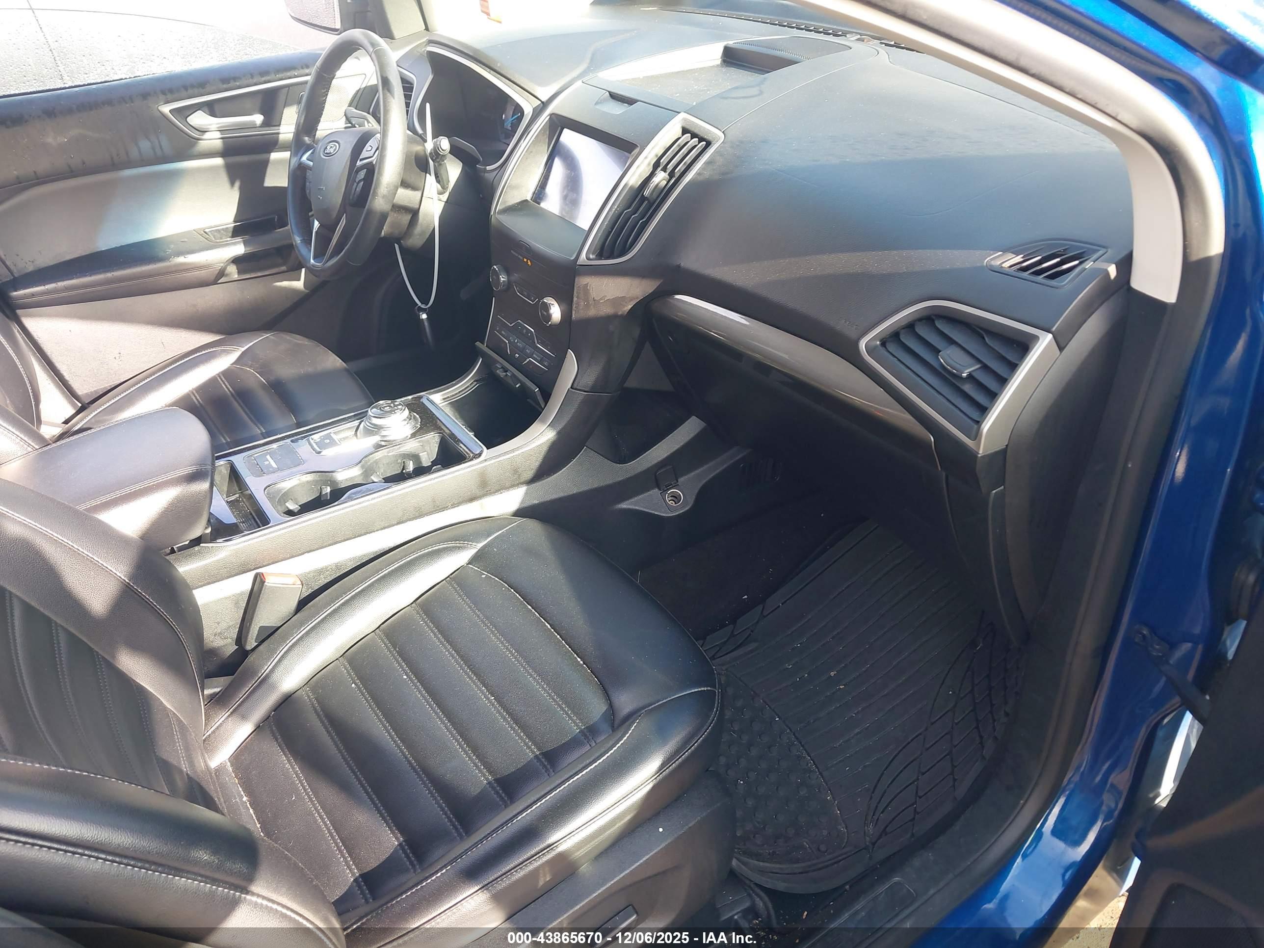 FORD EDGE image 5