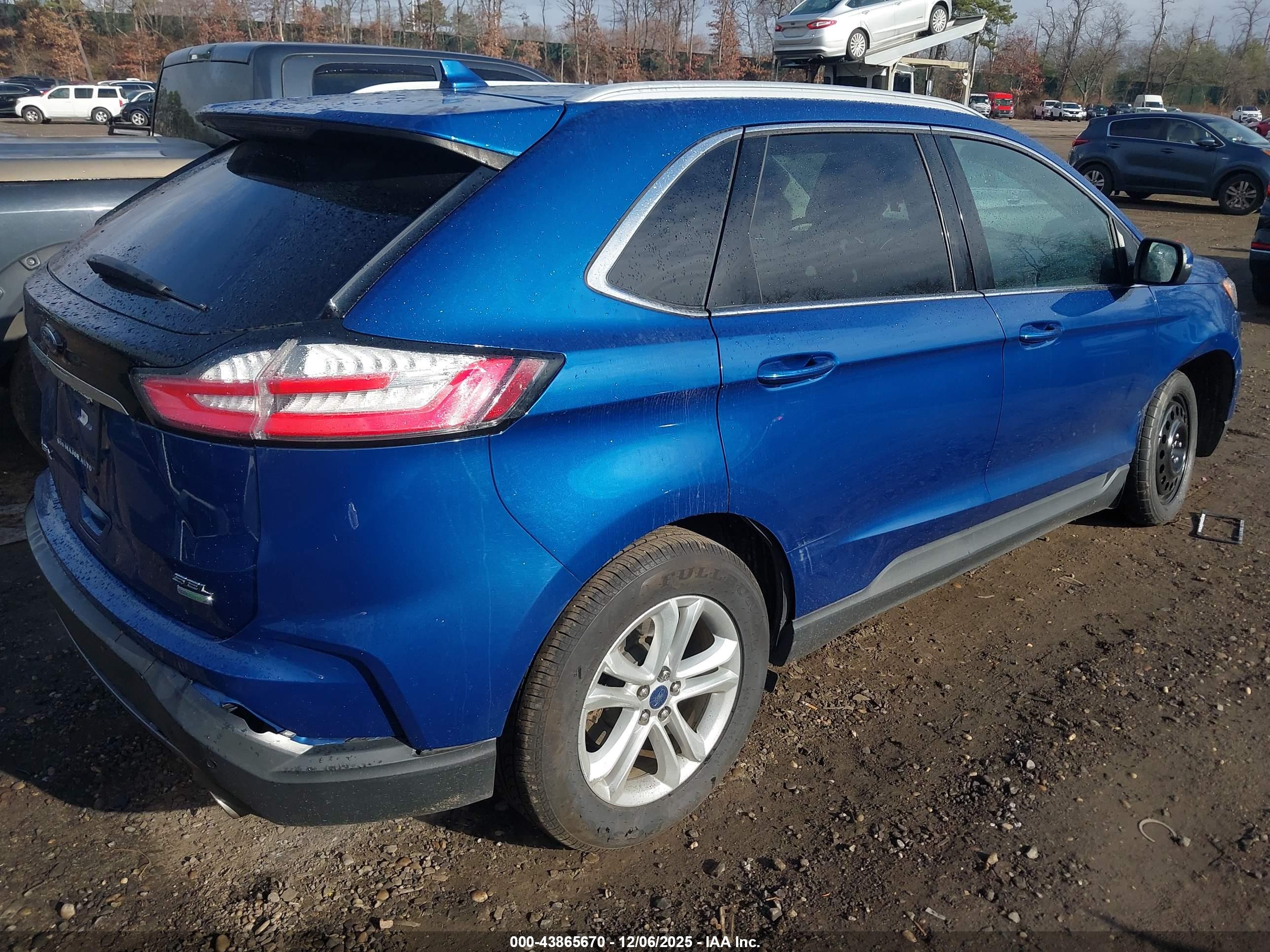 FORD EDGE image 6