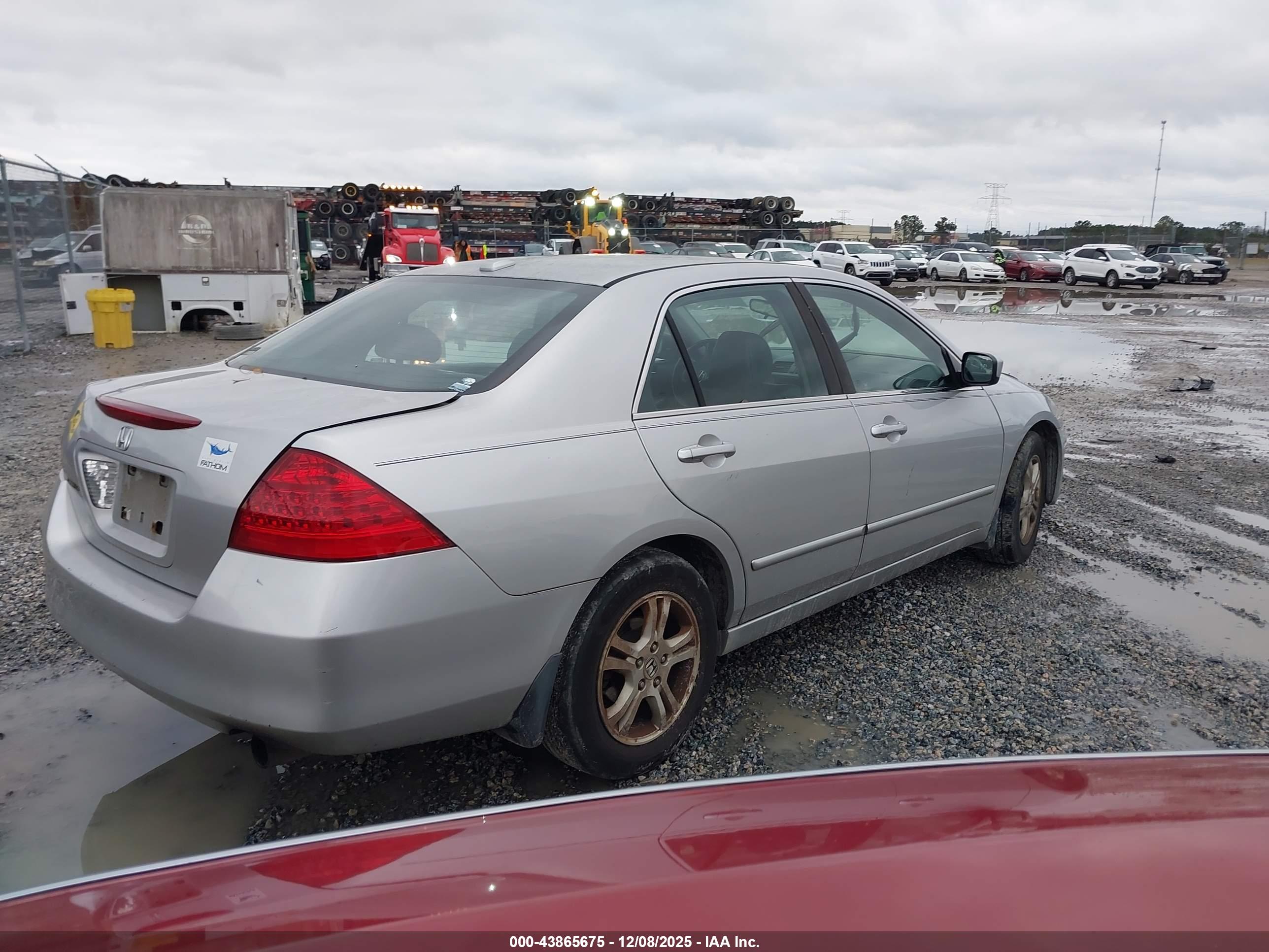 HONDA ACCORD image 4