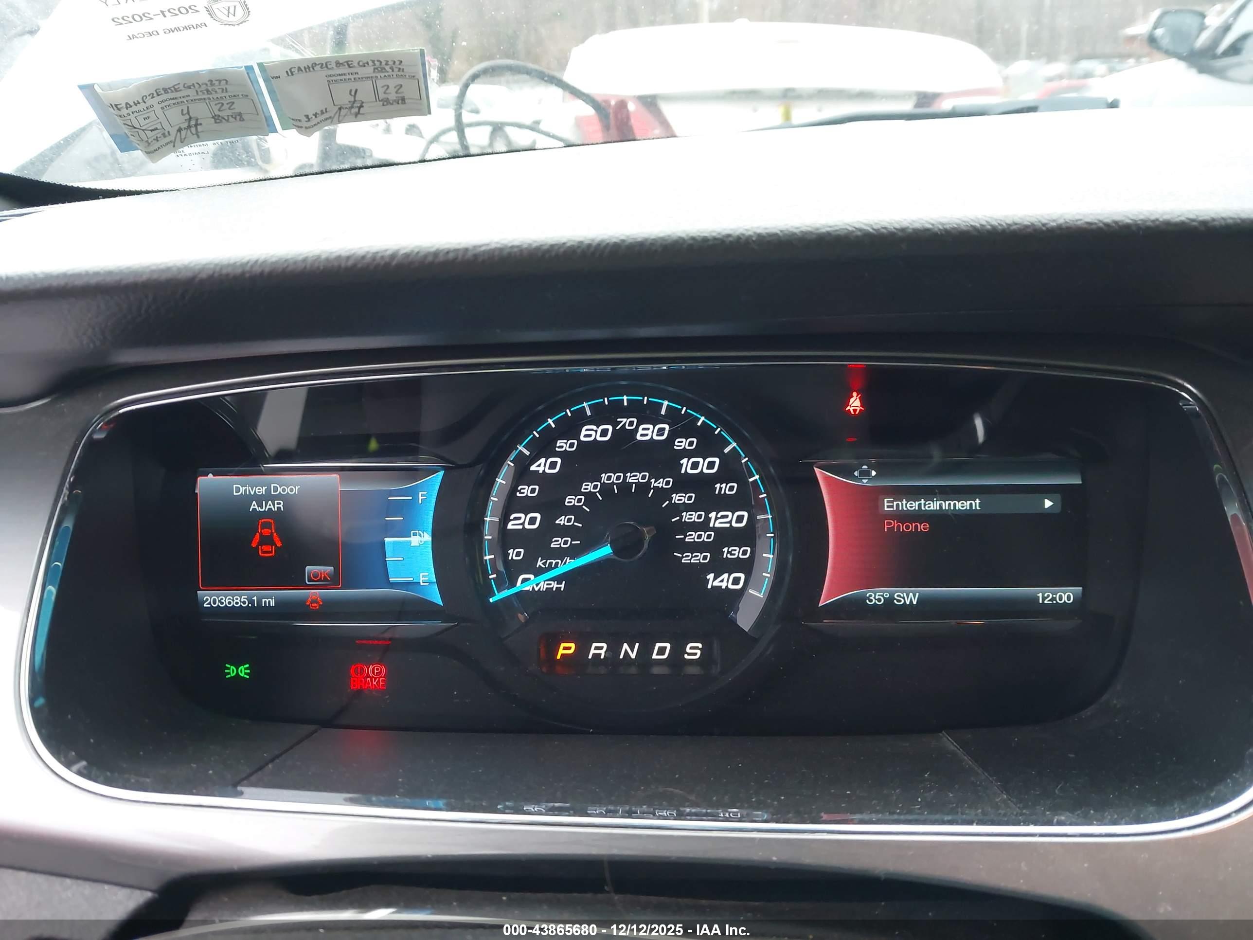 FORD TAURUS image 7