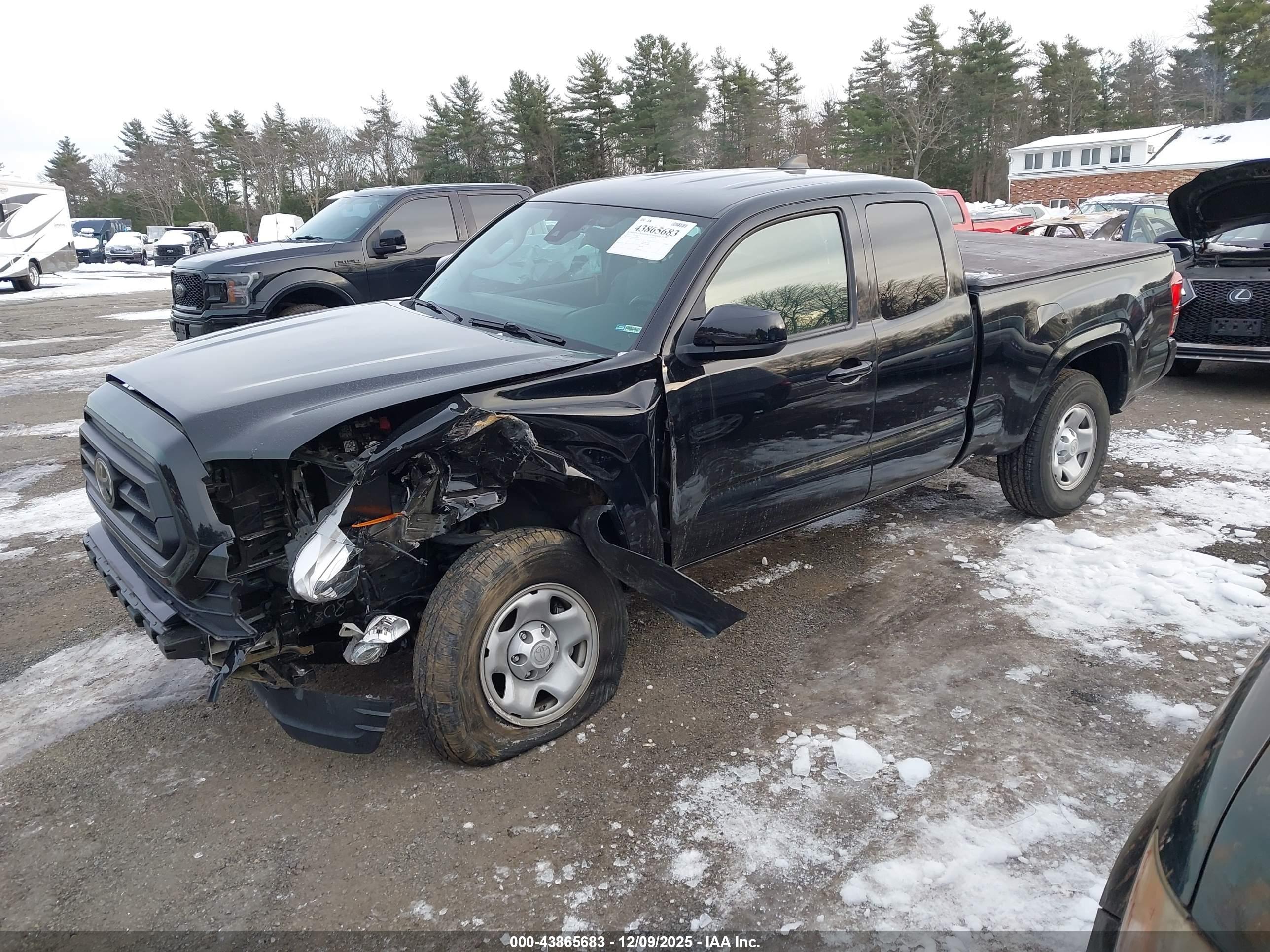 TOYOTA TACOMA image 2