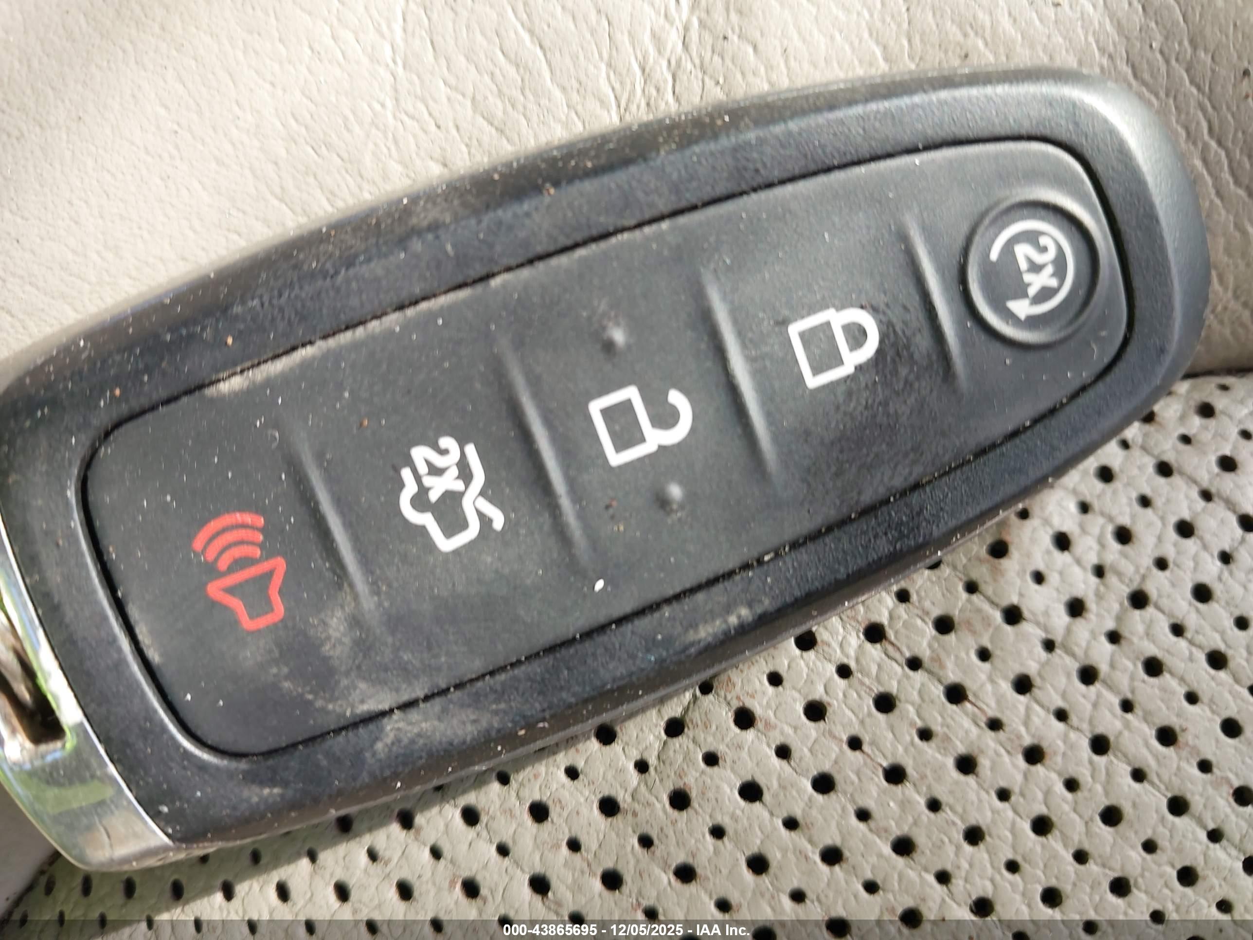 LINCOLN MKX image 11