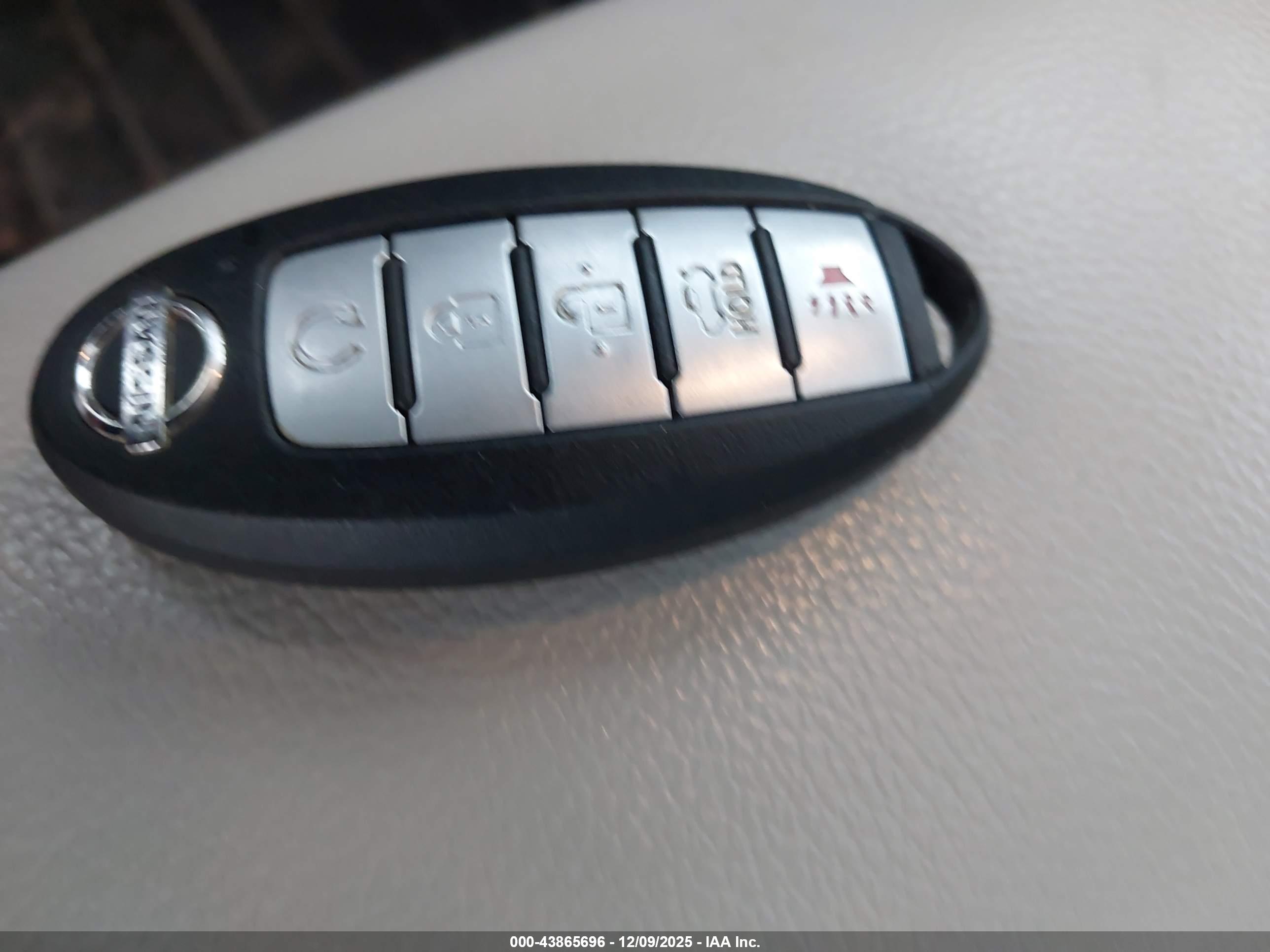 NISSAN ALTIMA image 11