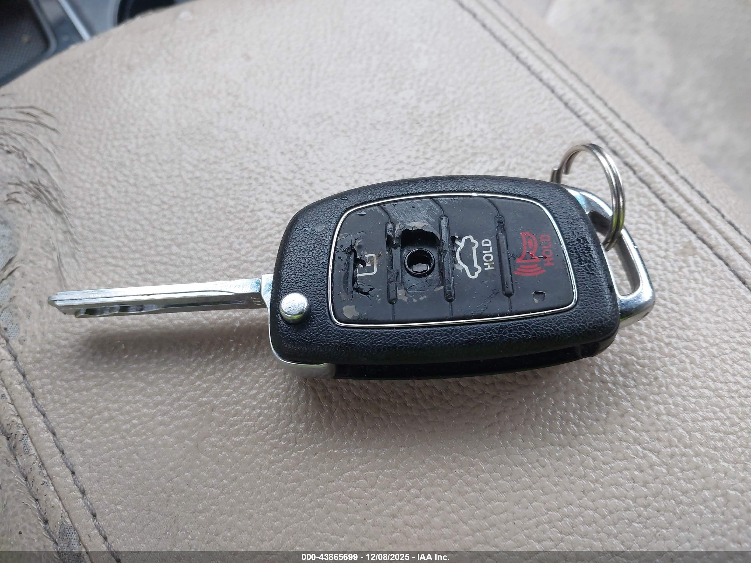 HYUNDAI SONATA image 11