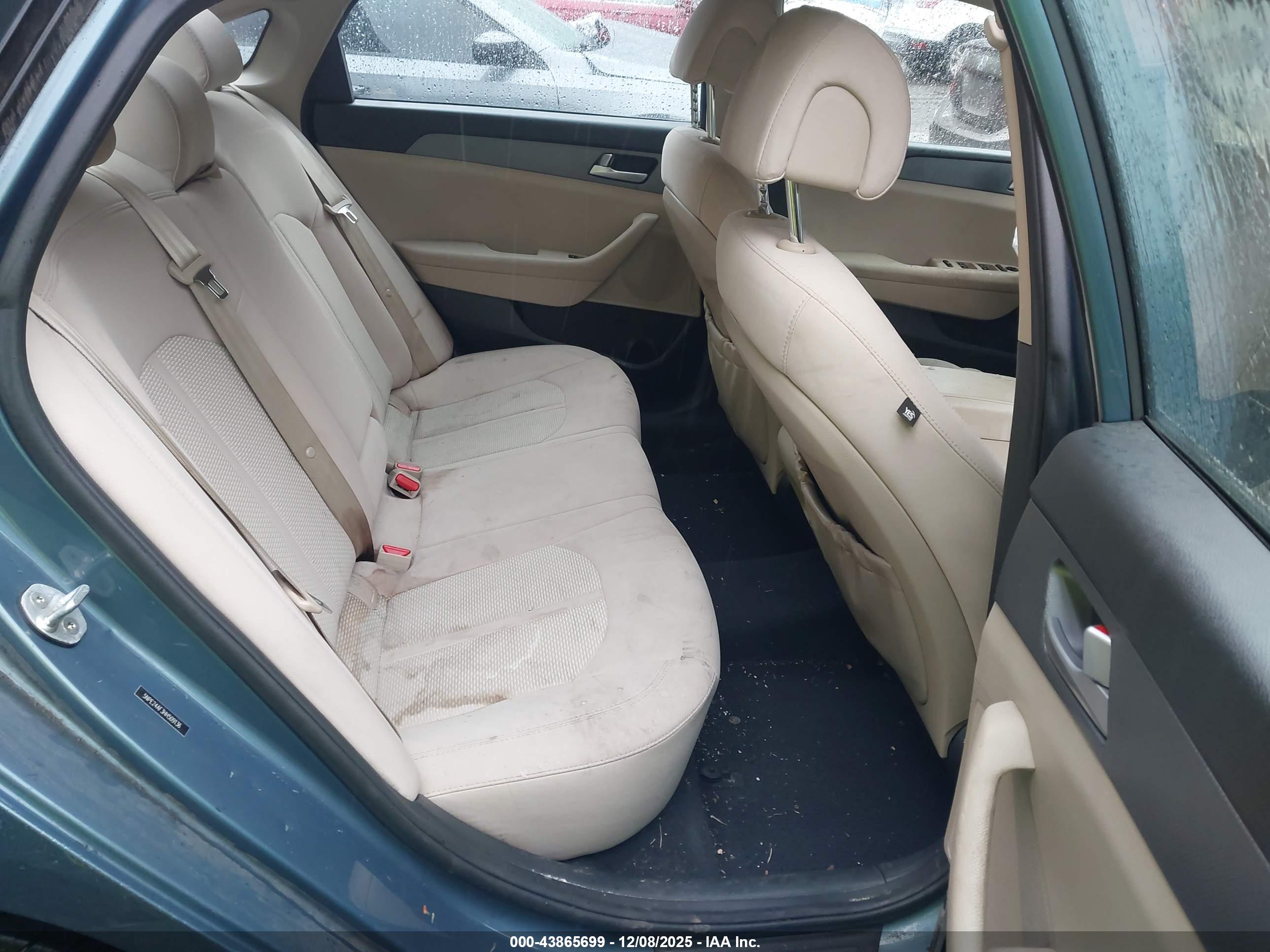 HYUNDAI SONATA image 8