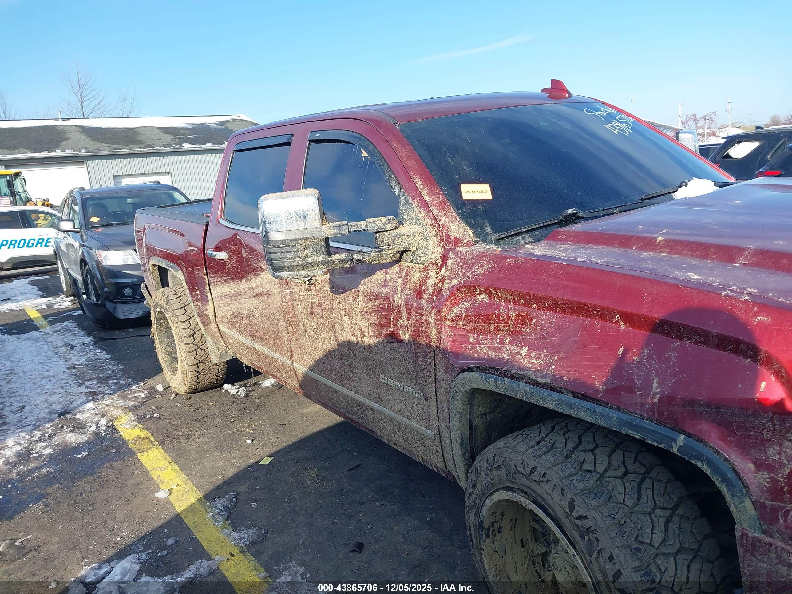 GMC SIERRA image 6