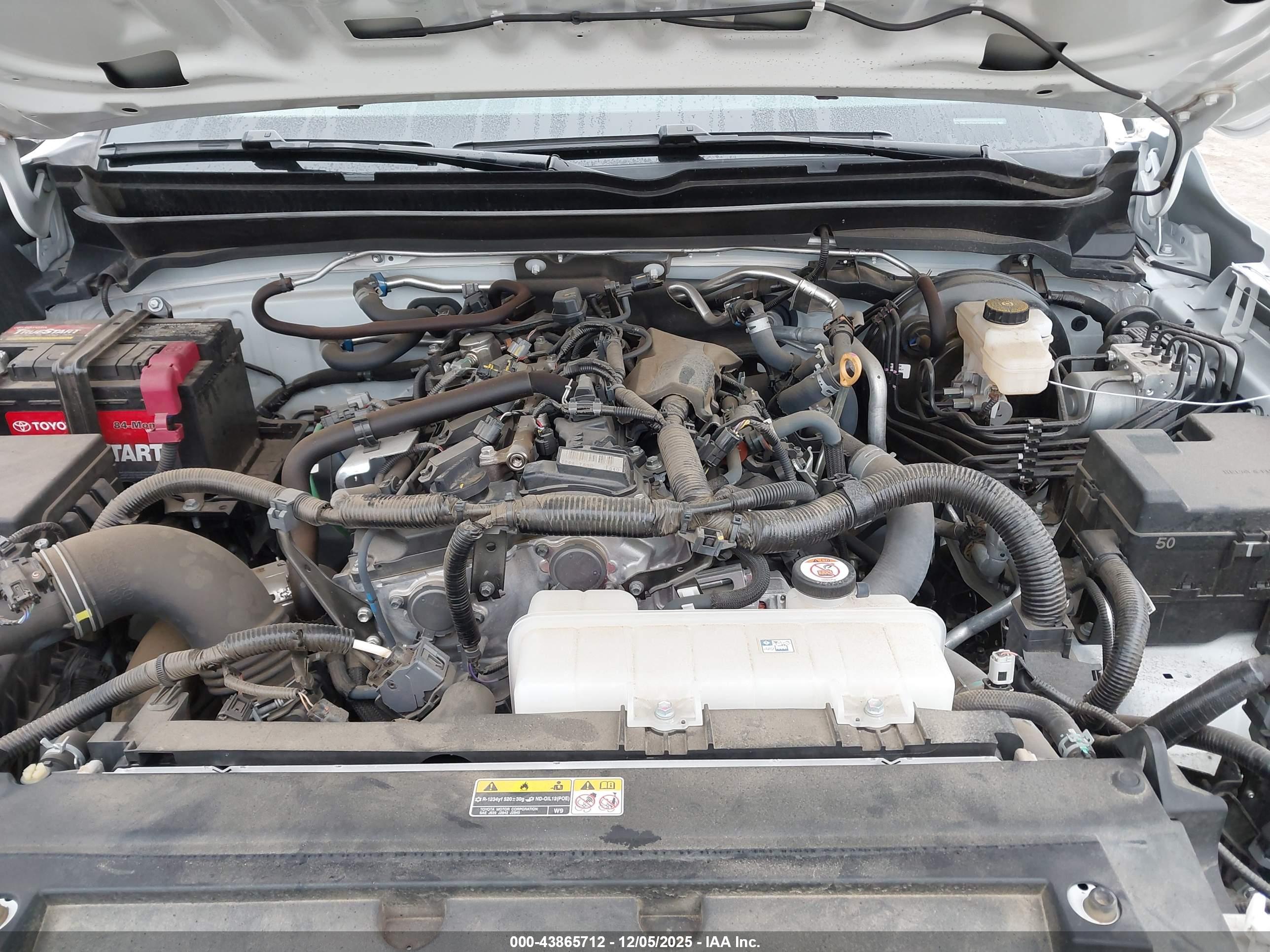 TOYOTA TACOMA image 10