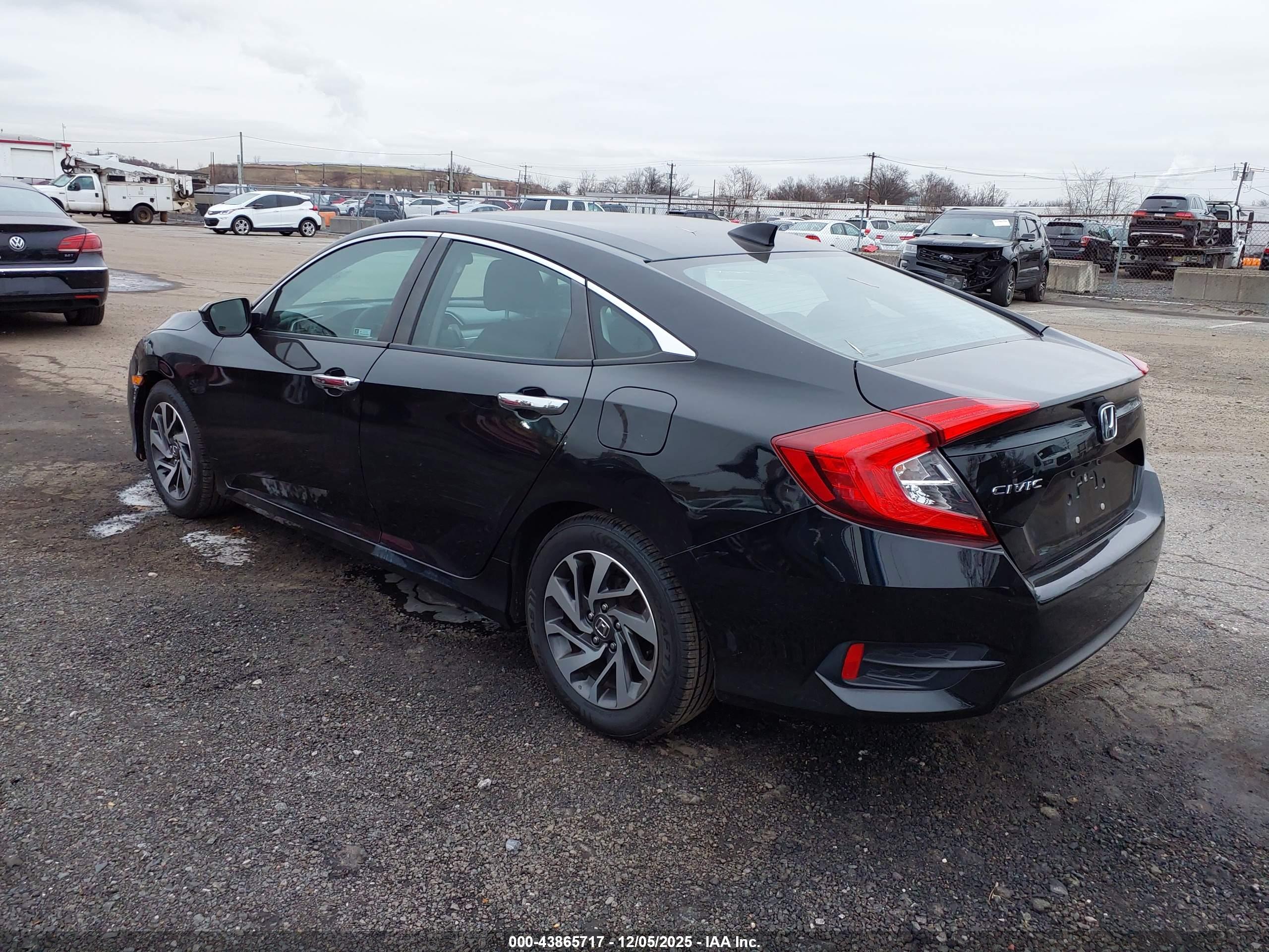 HONDA CIVIC image 3