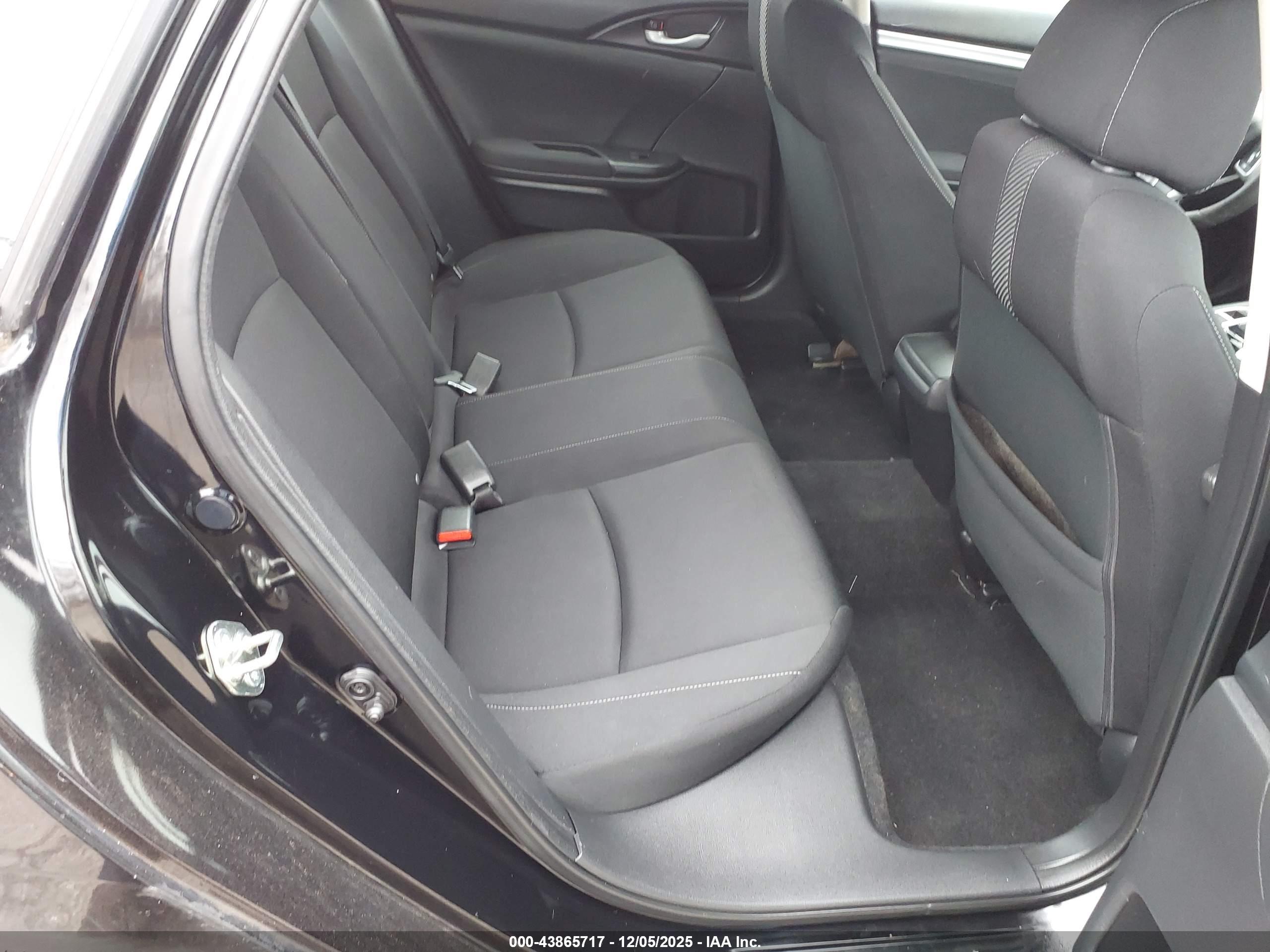 HONDA CIVIC image 8