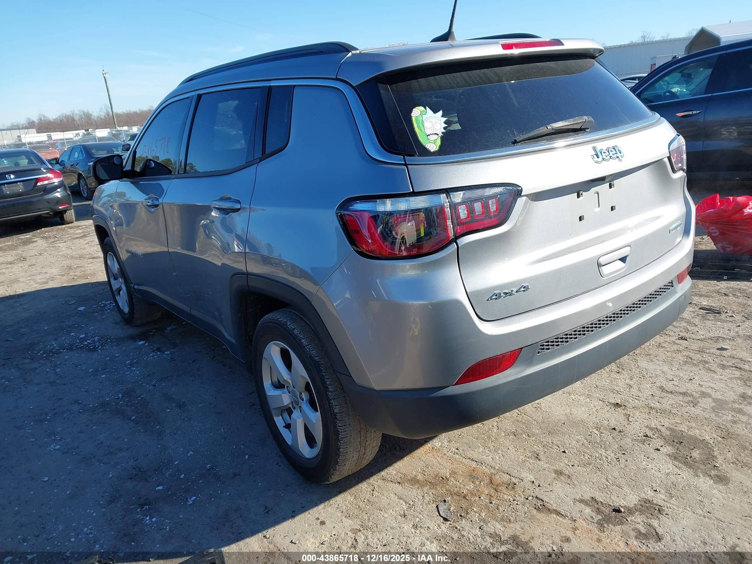 JEEP COMPASS image 3