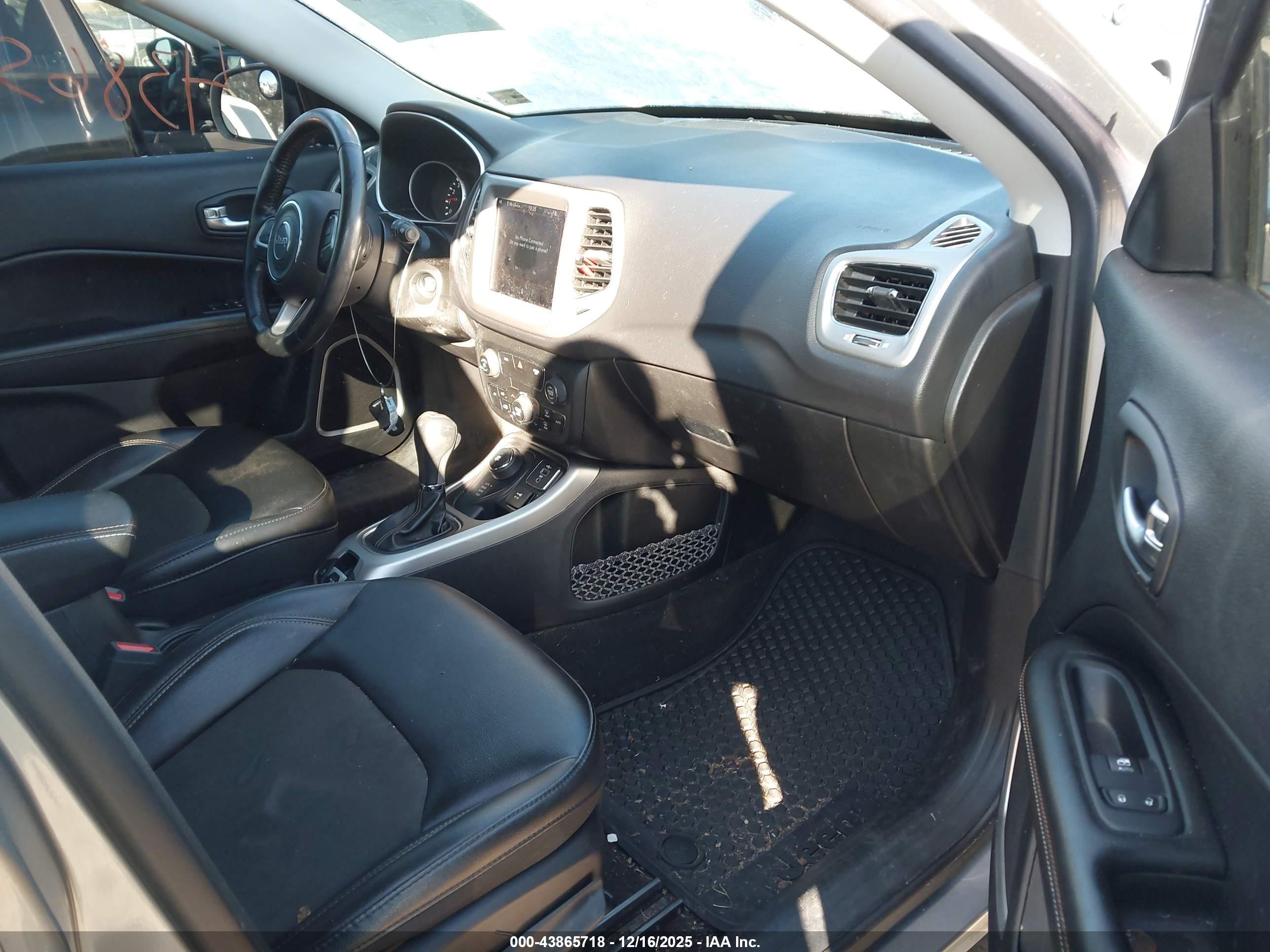JEEP COMPASS image 5