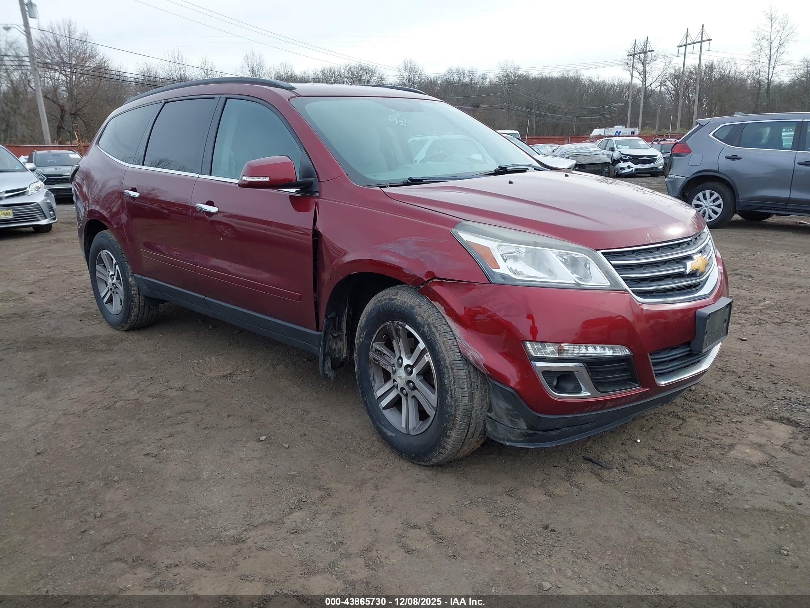 CHEVROLET TRAVERSE image 6