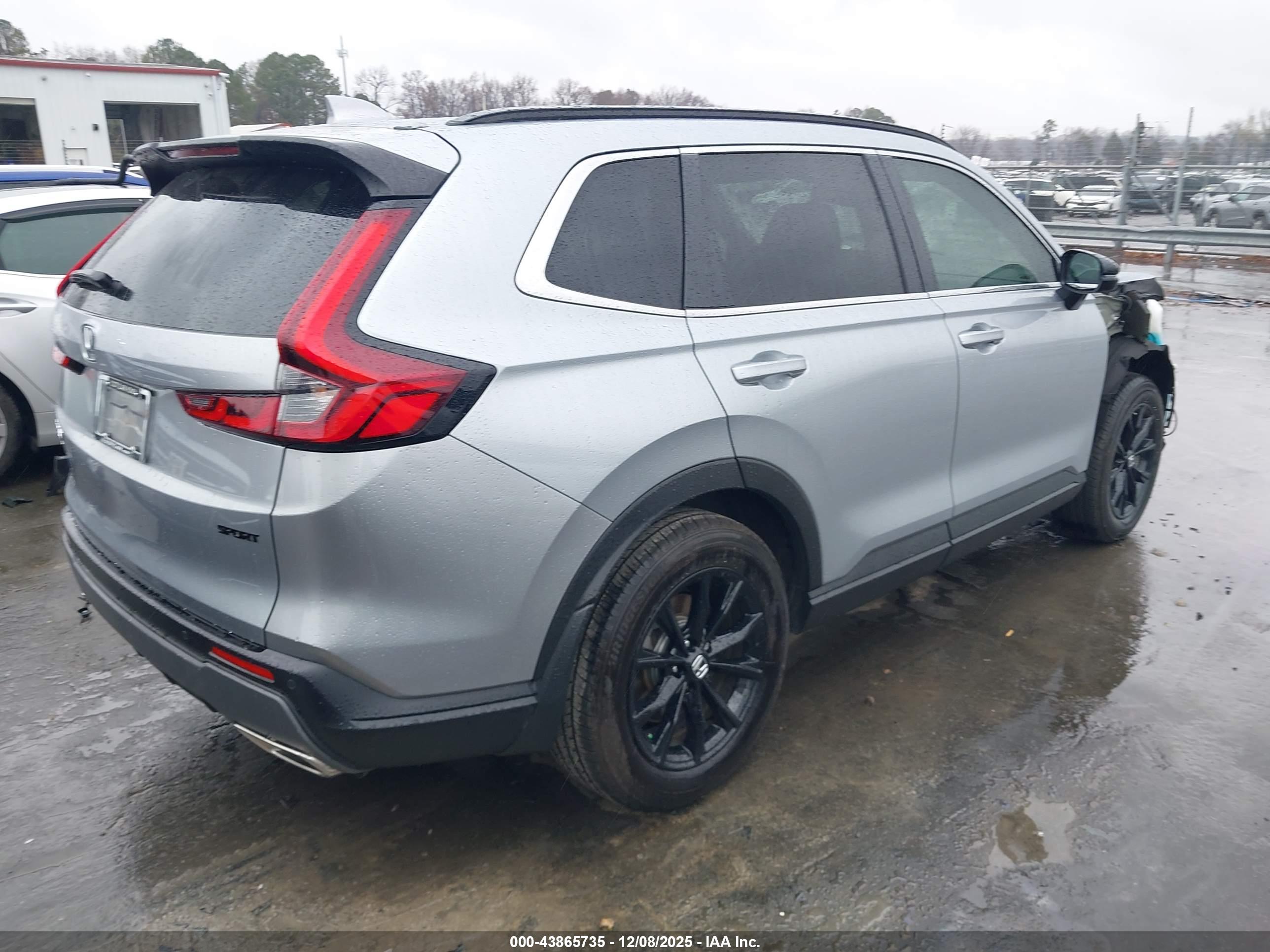 HONDA CR-V image 4