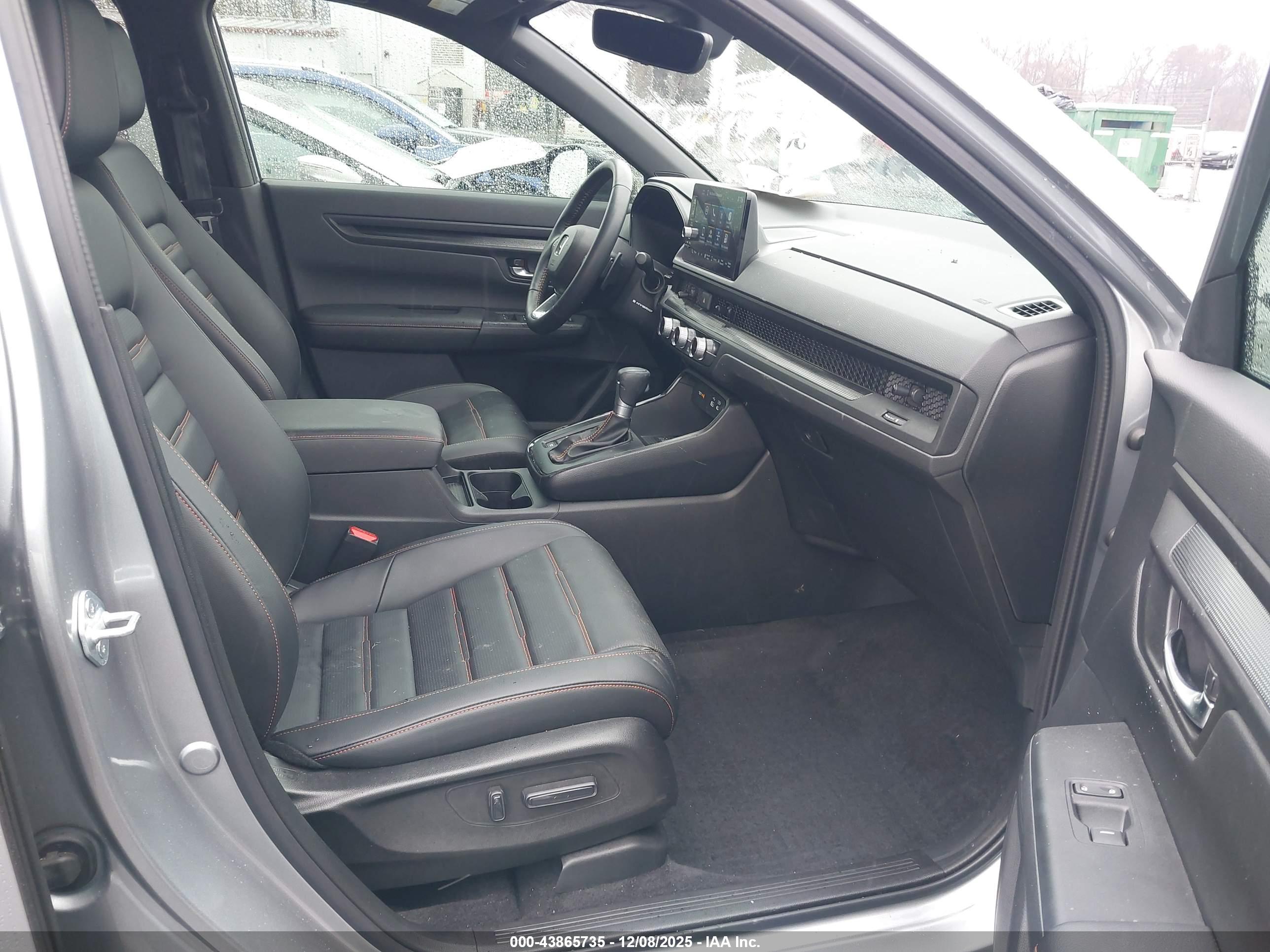 HONDA CR-V image 5