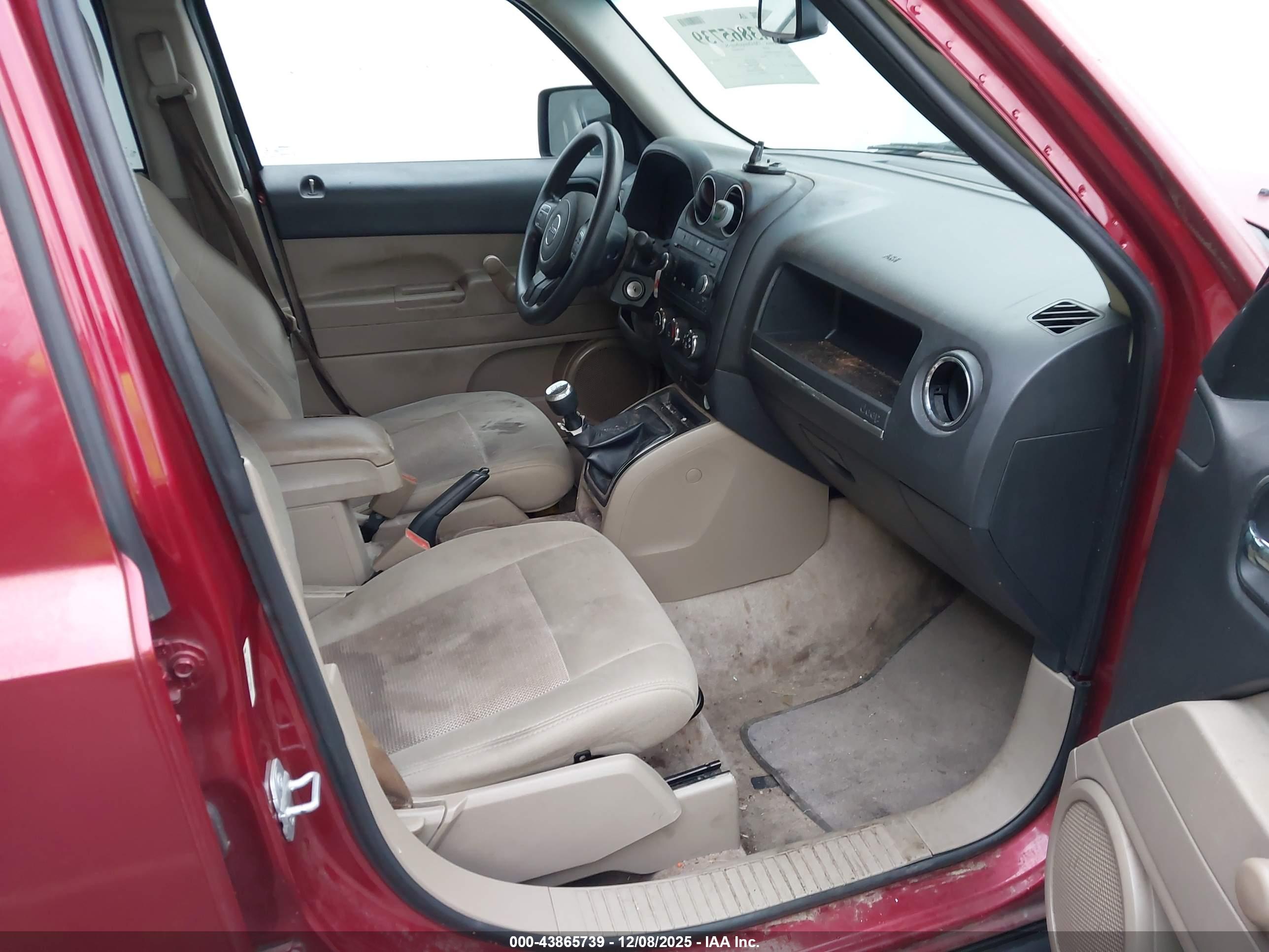 JEEP PATRIOT image 5