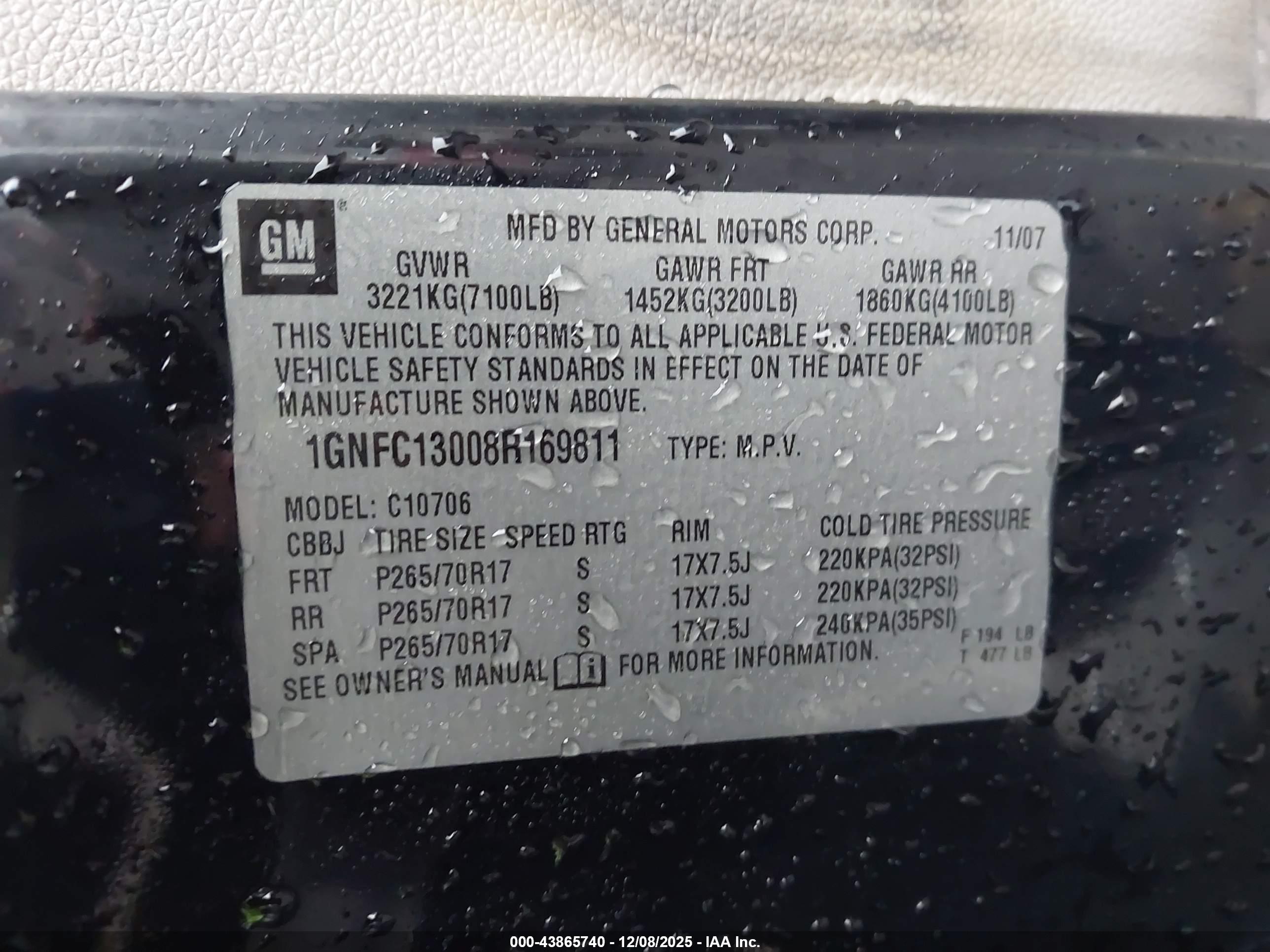 CHEVROLET TAHOE image 9